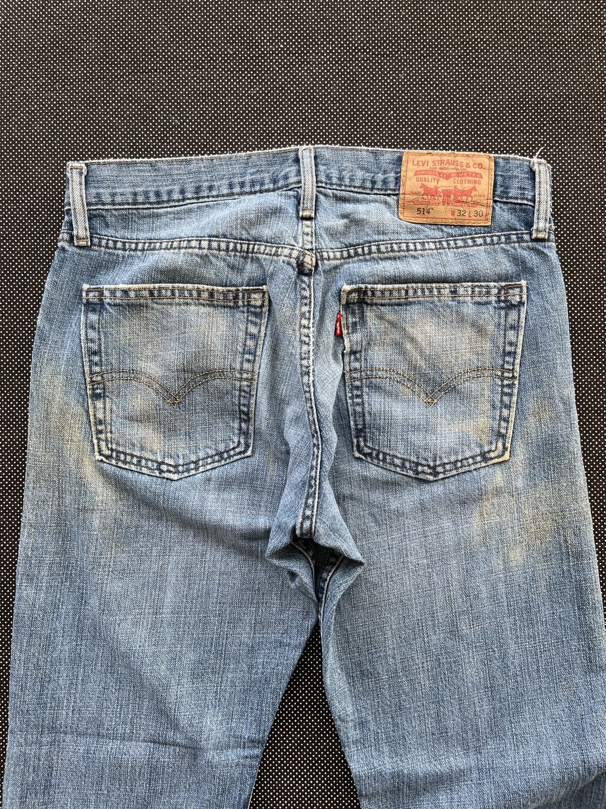 Vintage Levis 514 Rusty Wash Jeans - J022