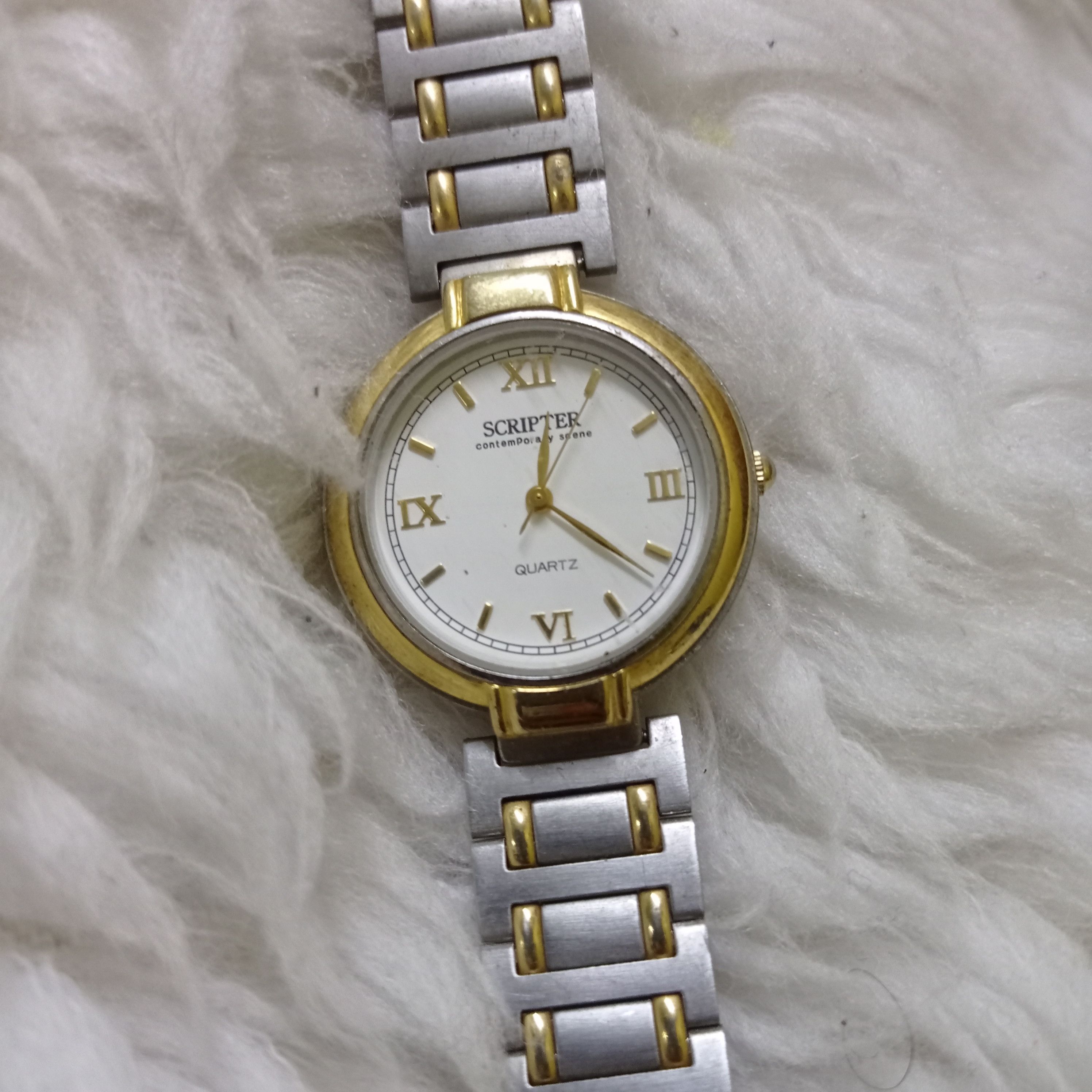 Japanese Brand Retro VINTAGE FASHION J.AXIS WATCH., ENGINE JAPAN. Size ONE SIZE - 1 Thumbnail
