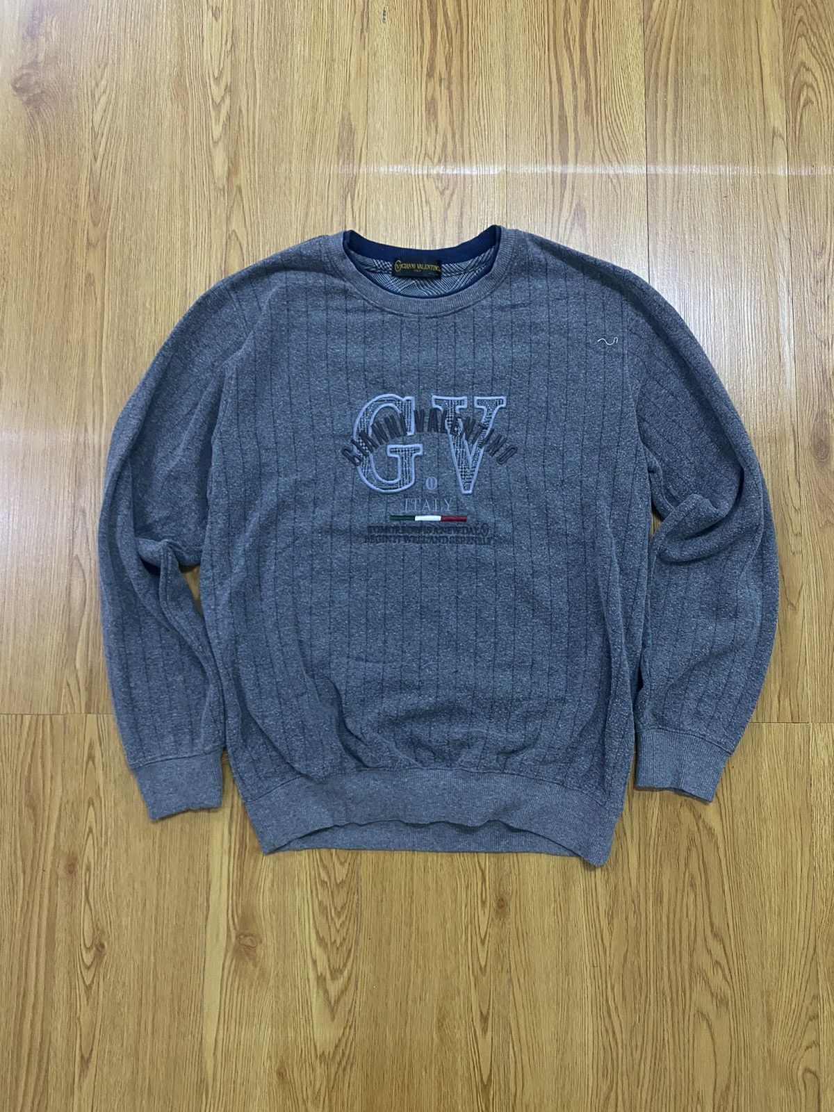 VINTAGE BLUE EMBROIDERED VALENTINO sale CREWNECK SWEATSHIRT