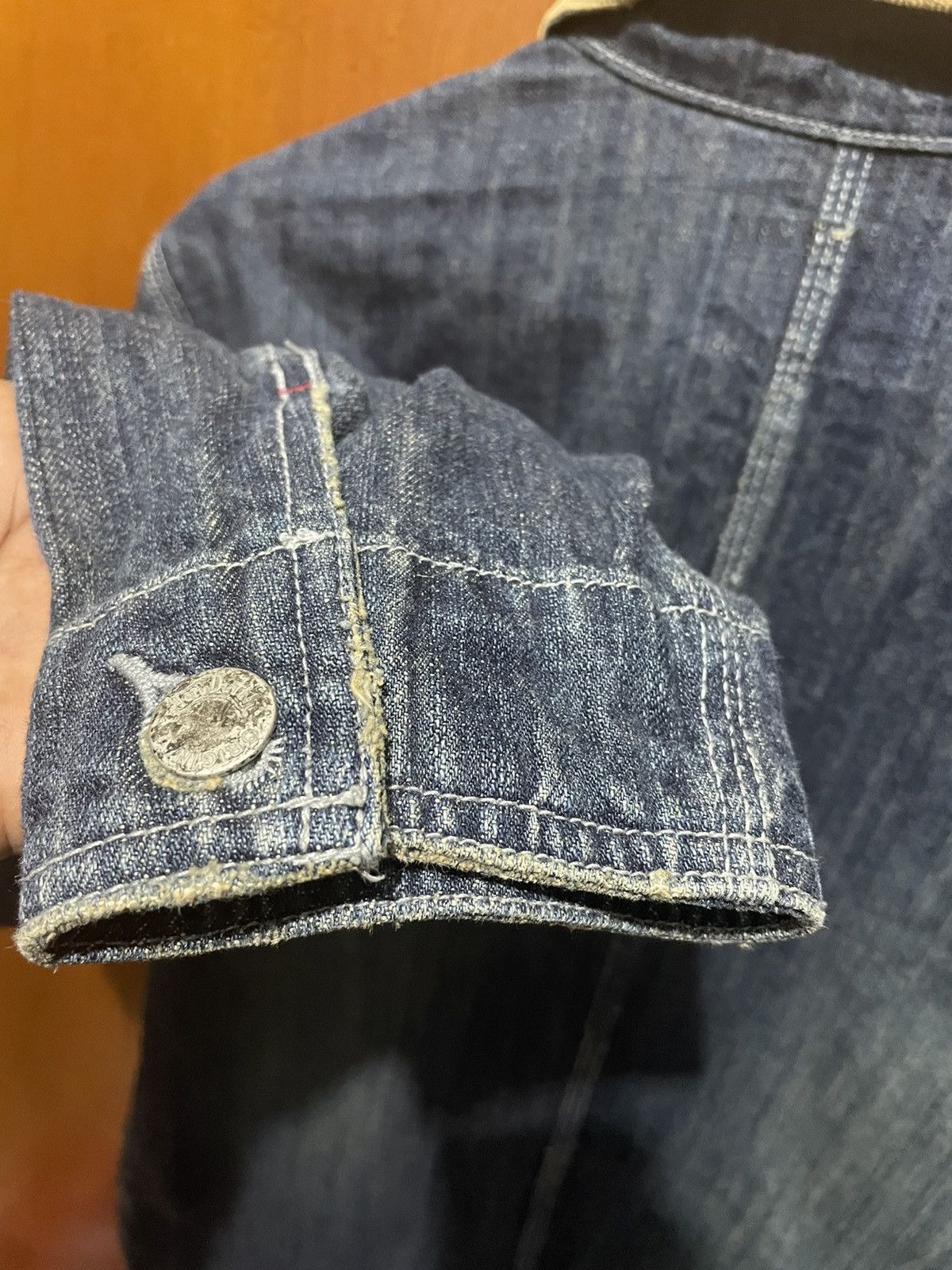 Von Dutch Vintage Von Dutch Workers Distressed Denim Jackets Size US M / EU 48-50 / 2 - 9 Thumbnail
