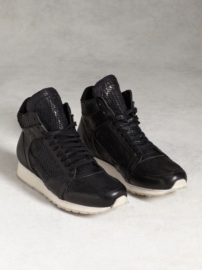 315 snakeskin trainer