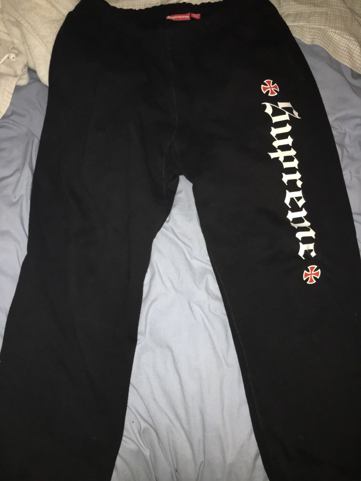 outlet on sale store Supreme X Independent Sweat Pants | www.fcbsudan.com