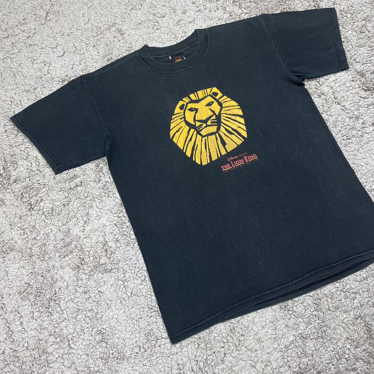 Disney × Vintage Vintage Faded Disney The Lion King Musical T-shirt Size US M / EU 48-50 / 2 - 3 Thumbnail