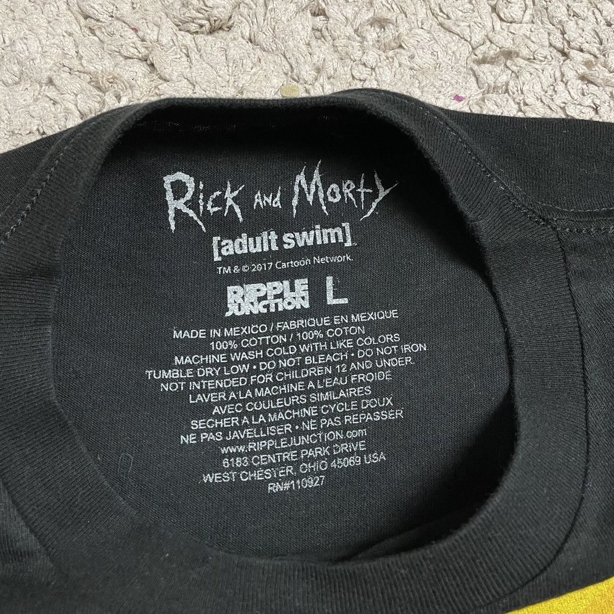 Disney Rick and Morty Family by Cartoon Network T-shirt Size US L / EU 52-54 / 3 - 10 Thumbnail