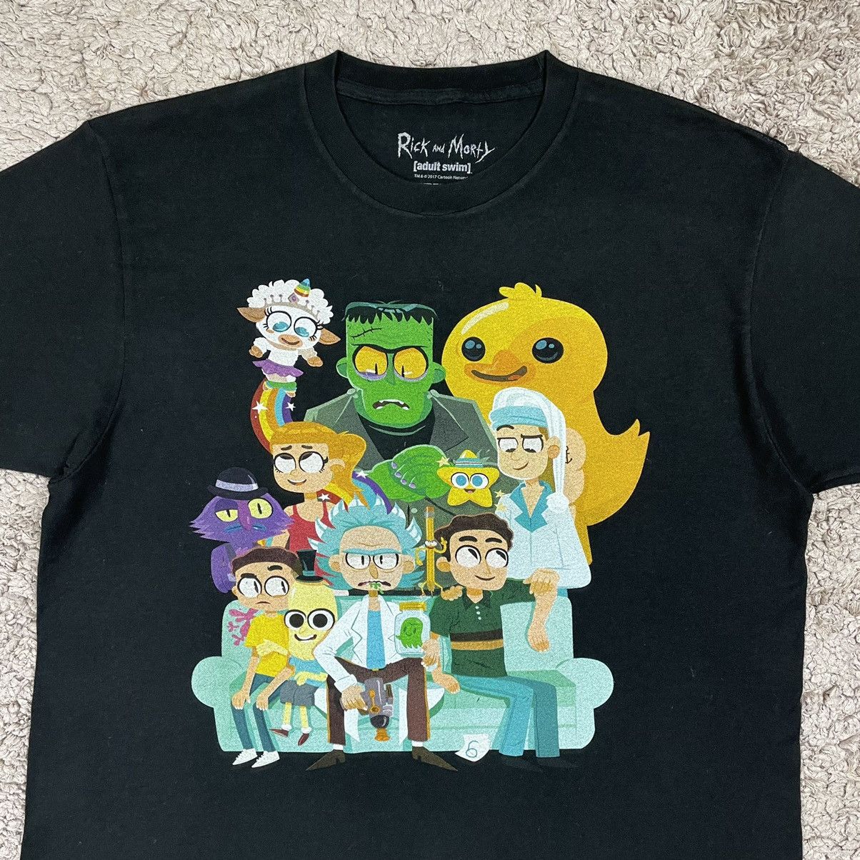 Disney Rick and Morty Family by Cartoon Network T-shirt Size US L / EU 52-54 / 3 - 5 Thumbnail