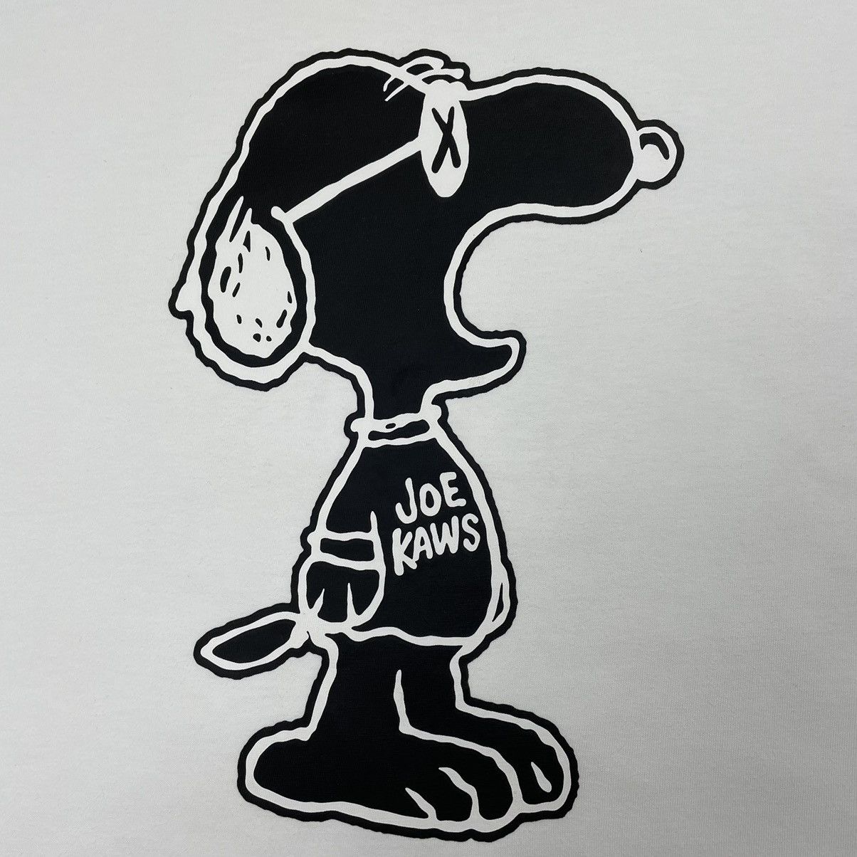 Japanese Brand UTxKawsxPeanuts Joe Kaws T-shirt Size US L / EU 52-54 / 3 - 6 Thumbnail