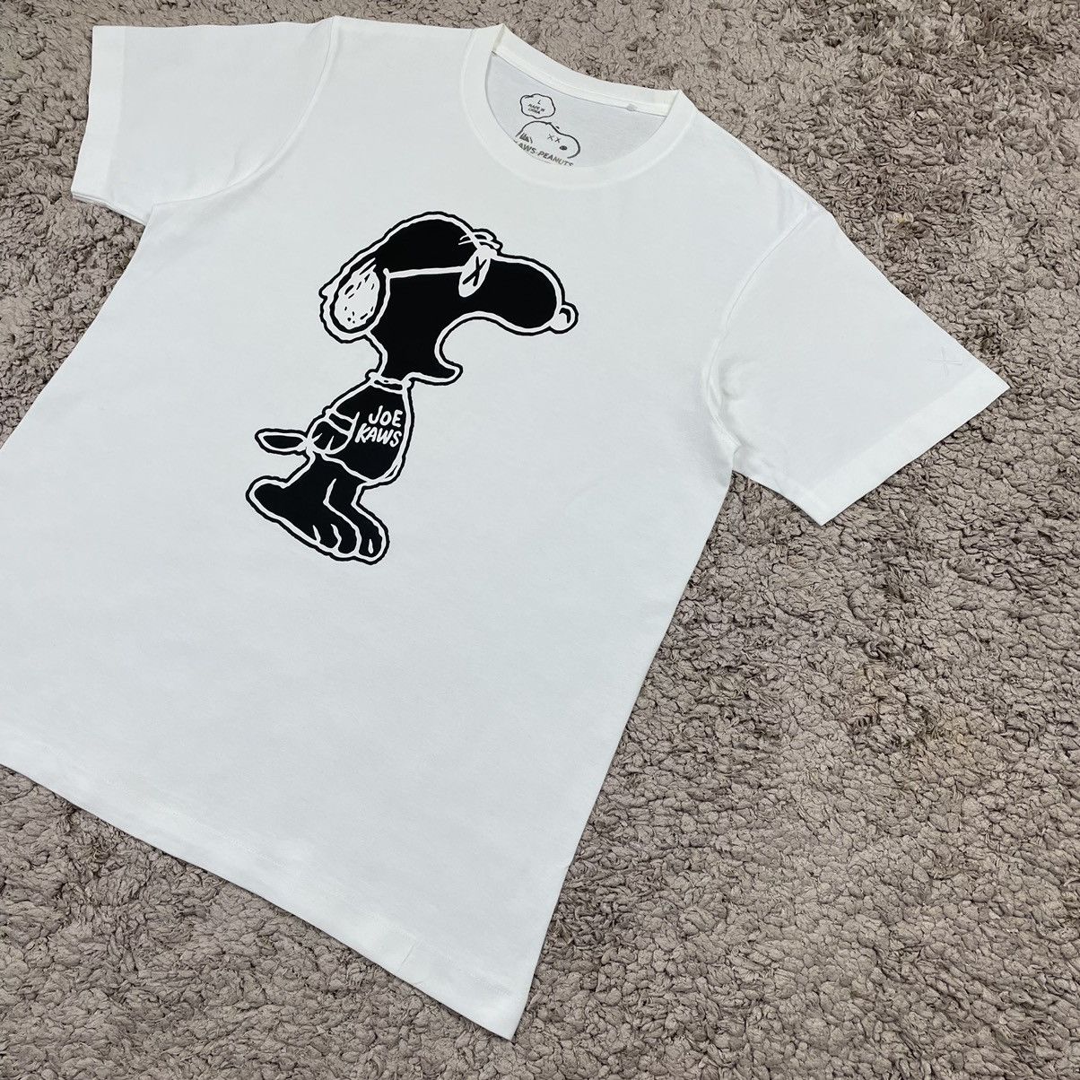 Japanese Brand UTxKawsxPeanuts Joe Kaws T-shirt Size US L / EU 52-54 / 3 - 4 Thumbnail