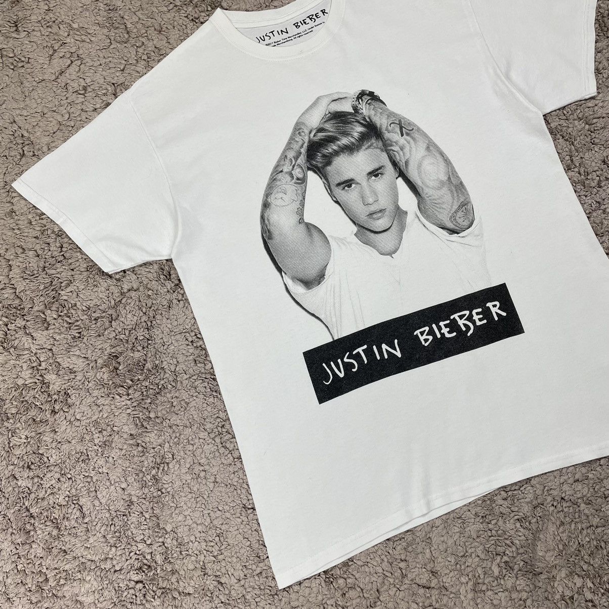 Band Tees 2017 Justin Bieber Big Face T-shirt Size US L / EU 52-54 / 3 - 3 Thumbnail