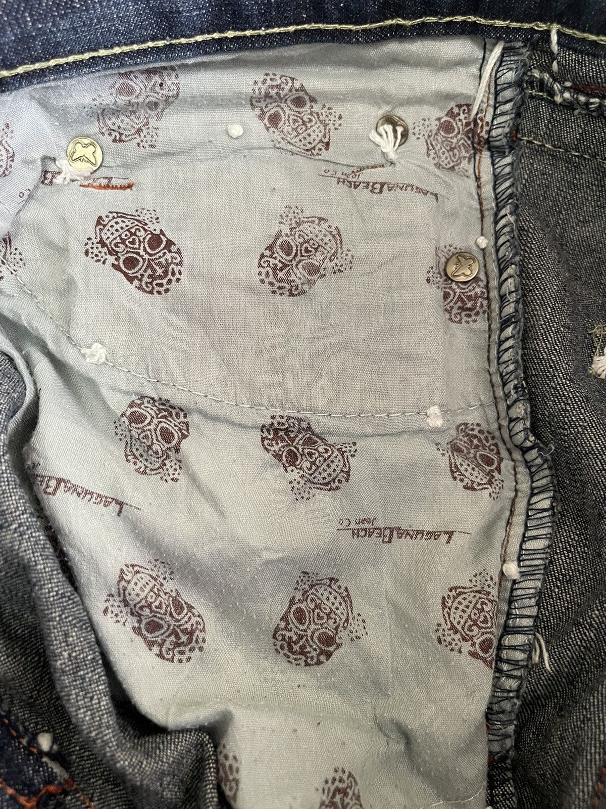 Vintage Vintage Laguna Beach Denim Skull Jeans Made In USA Size US 32 / EU 48 - 9 Thumbnail