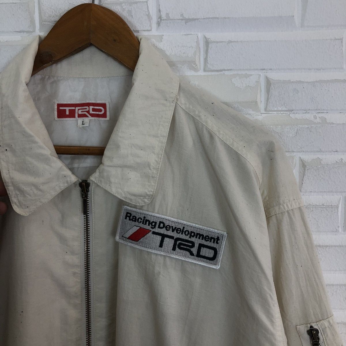 Japanese Brand RARE VINTAGE TOYOTA TRD BIG LOGO BOMBER JACKET Size US L / EU 52-54 / 3 - 8 Thumbnail
