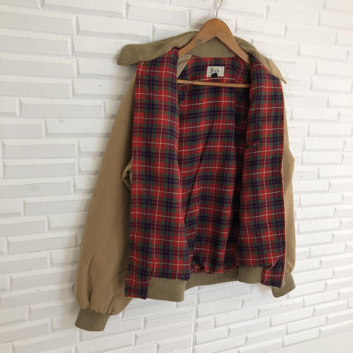 Japanese Brand VINTAGE M WIN MADE IN JAPAN BOMBER JACKET TARTAN LINING Size US L / EU 52-54 / 3 - 10 Thumbnail