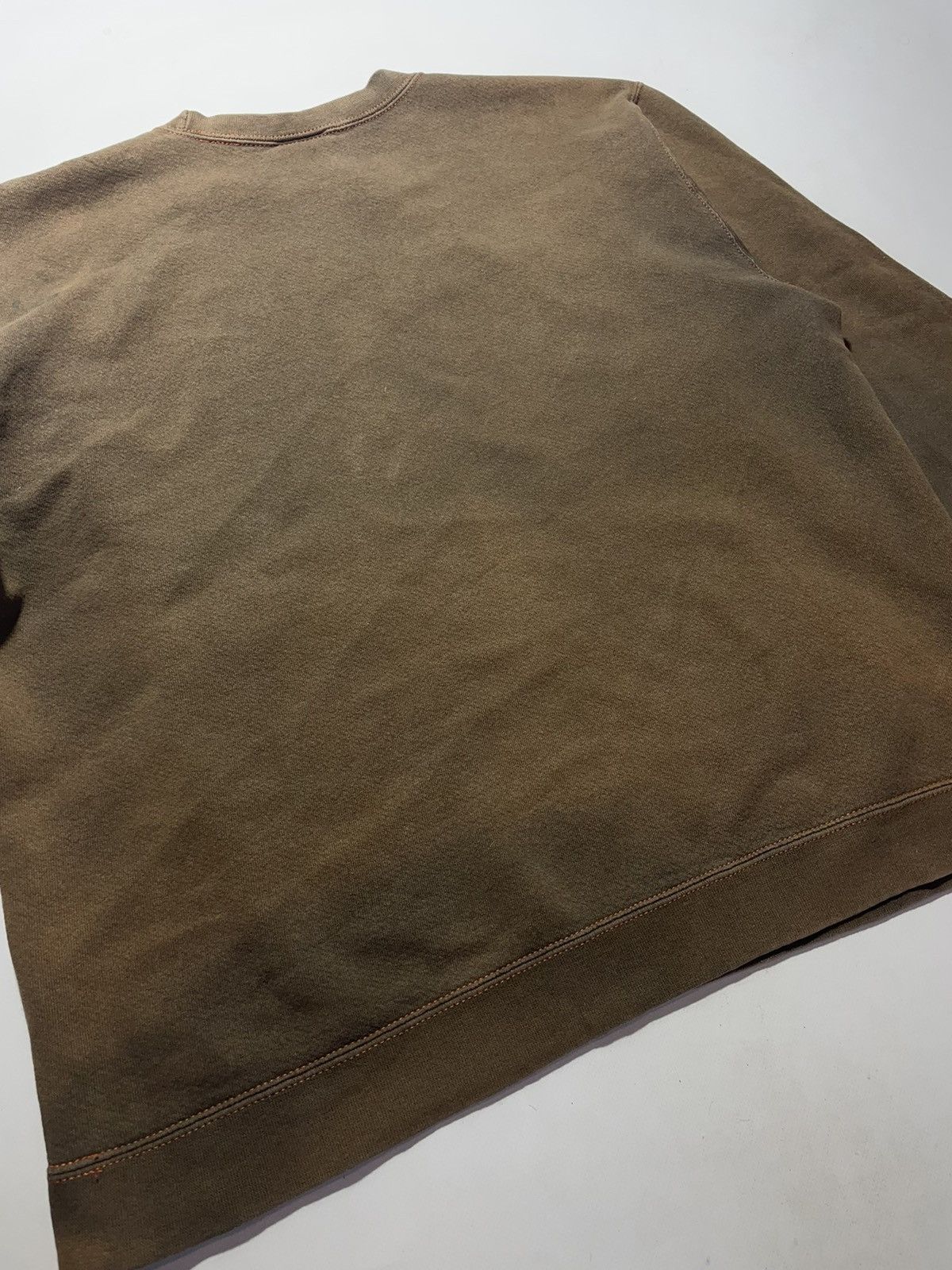 Vintage Vintage Nike Mini Logo Sweatshirt Size US L / EU 52-54 / 3 - 6 Thumbnail