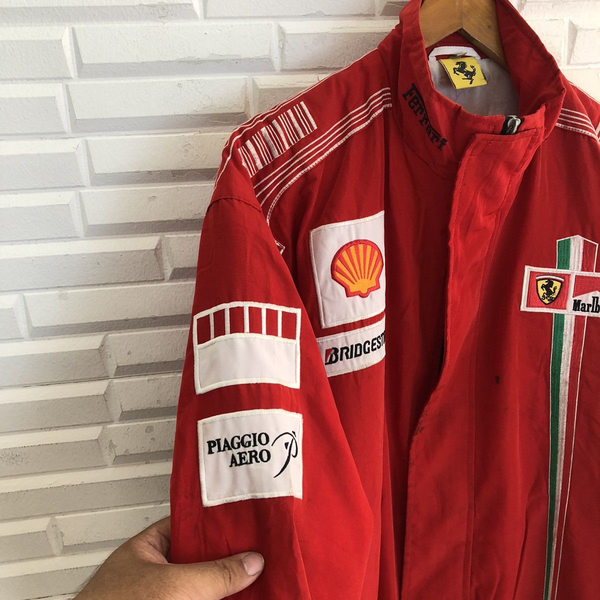 Japanese Brand VINTAGE RARE FERRARI BRIDGESTONE ZIPPER JACKET FULL PATCH Size US XL / EU 56 / 4 - 5 Thumbnail