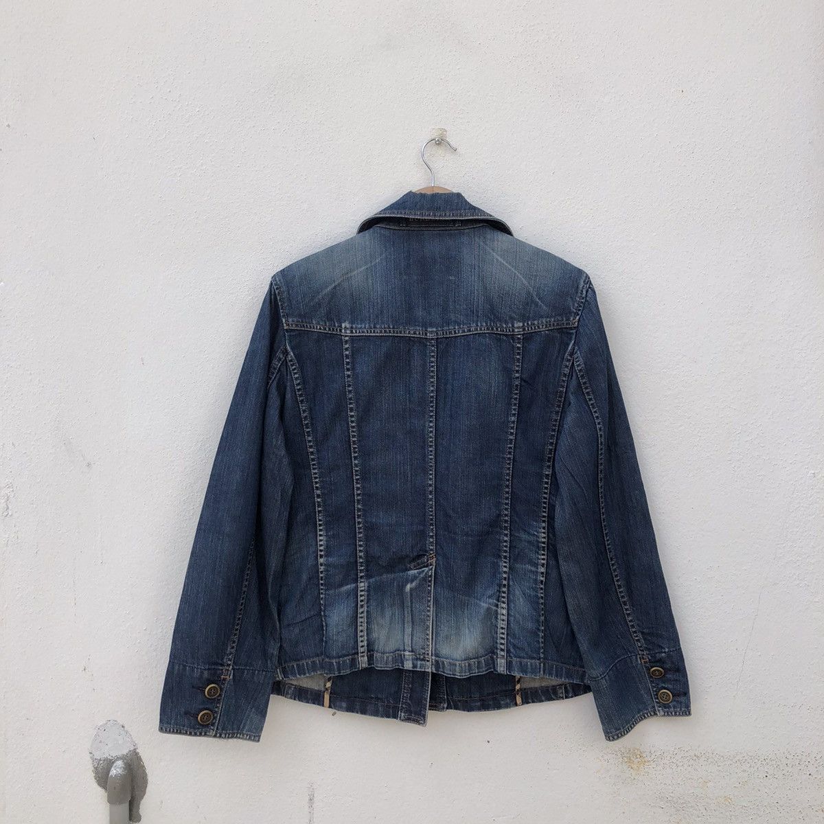 Burberry DISTRESSED DENIM JACKET BURBERRY NOVA CHECK DESIGN Size US S / EU 44-46 / 1 - 8 Thumbnail