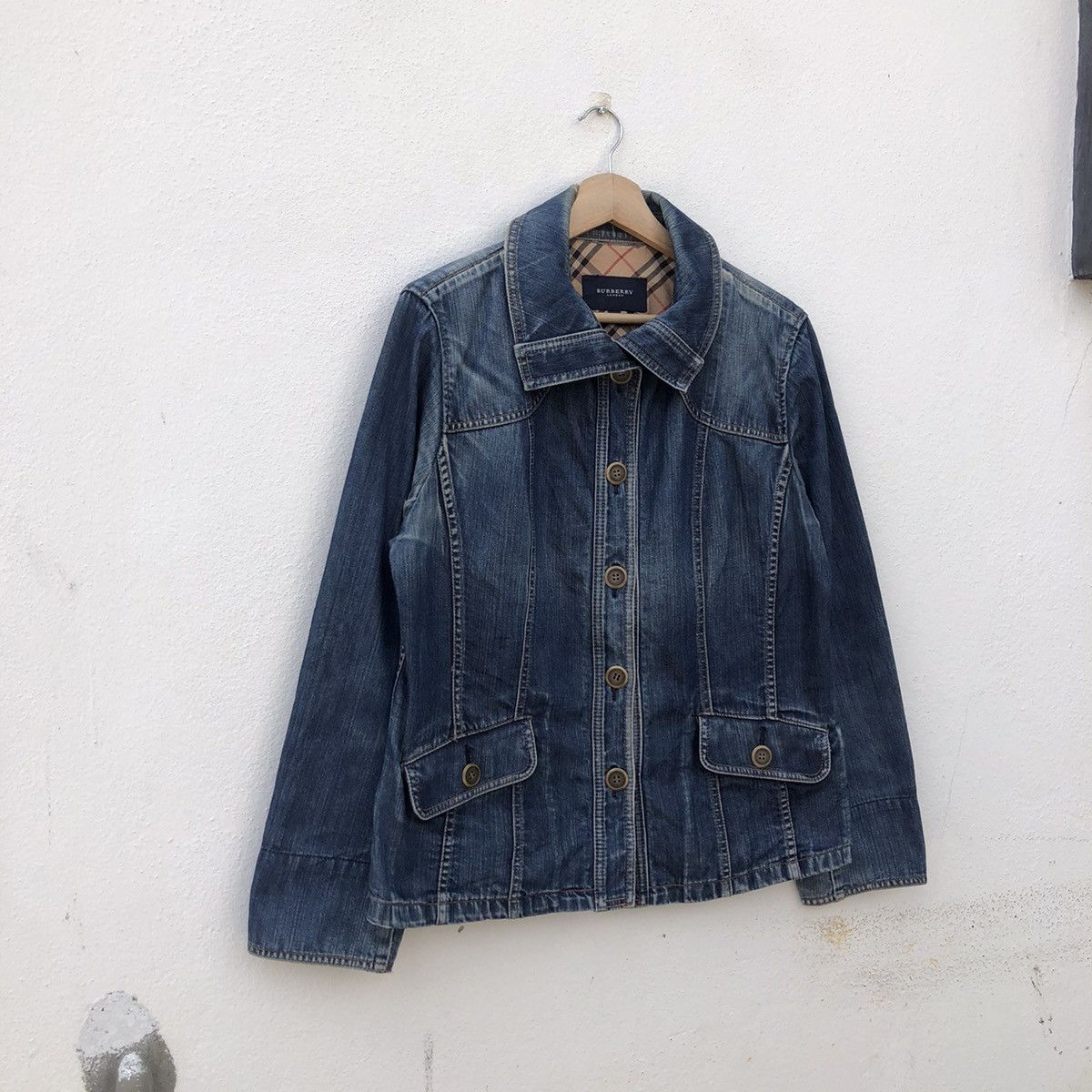 Burberry DISTRESSED DENIM JACKET BURBERRY NOVA CHECK DESIGN Size US S / EU 44-46 / 1 - 3 Thumbnail