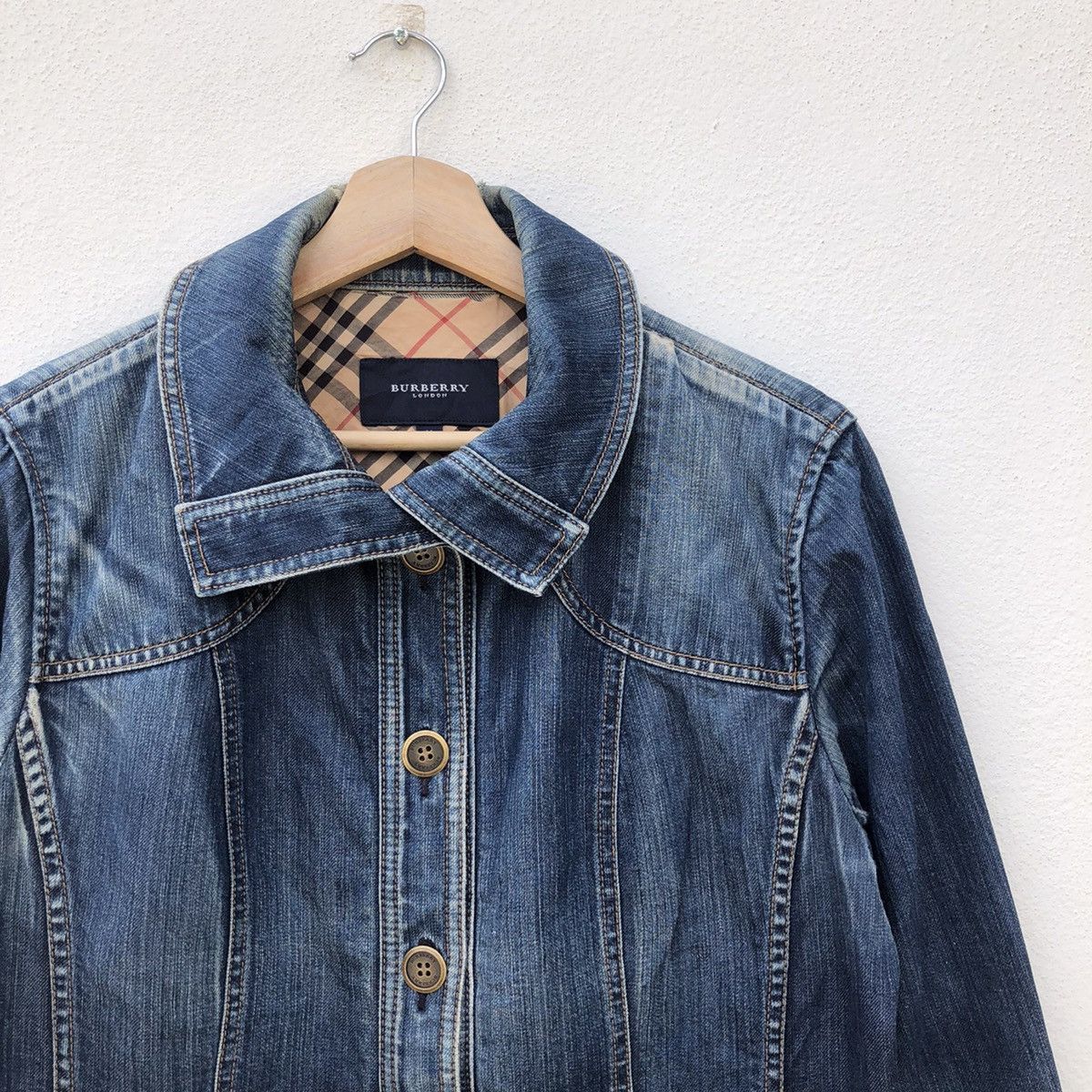 Burberry DISTRESSED DENIM JACKET BURBERRY NOVA CHECK DESIGN Size US S / EU 44-46 / 1 - 4 Thumbnail
