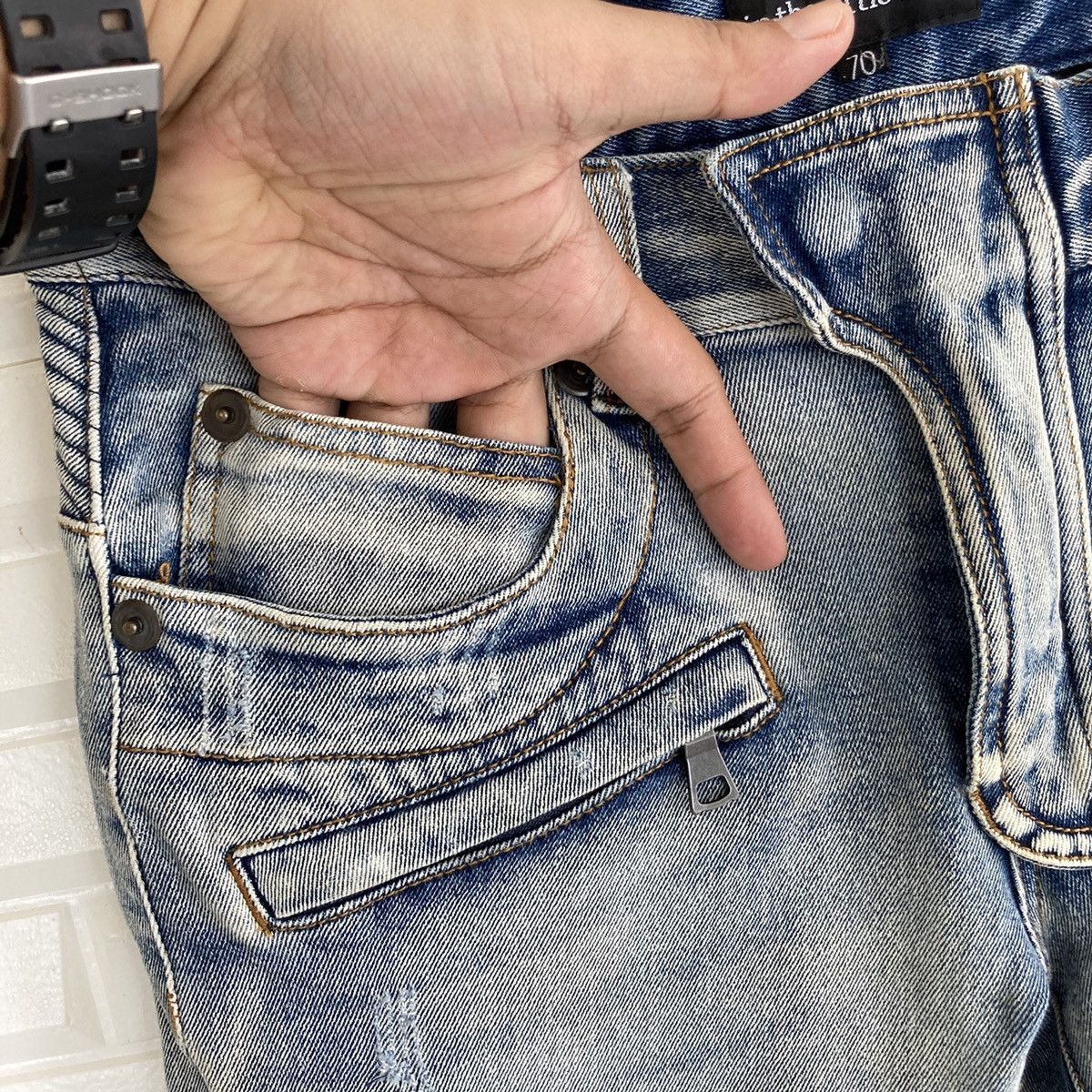 In The Attic In The Attic Homme Punk Distress Jeans Size US 31 - 4 Thumbnail