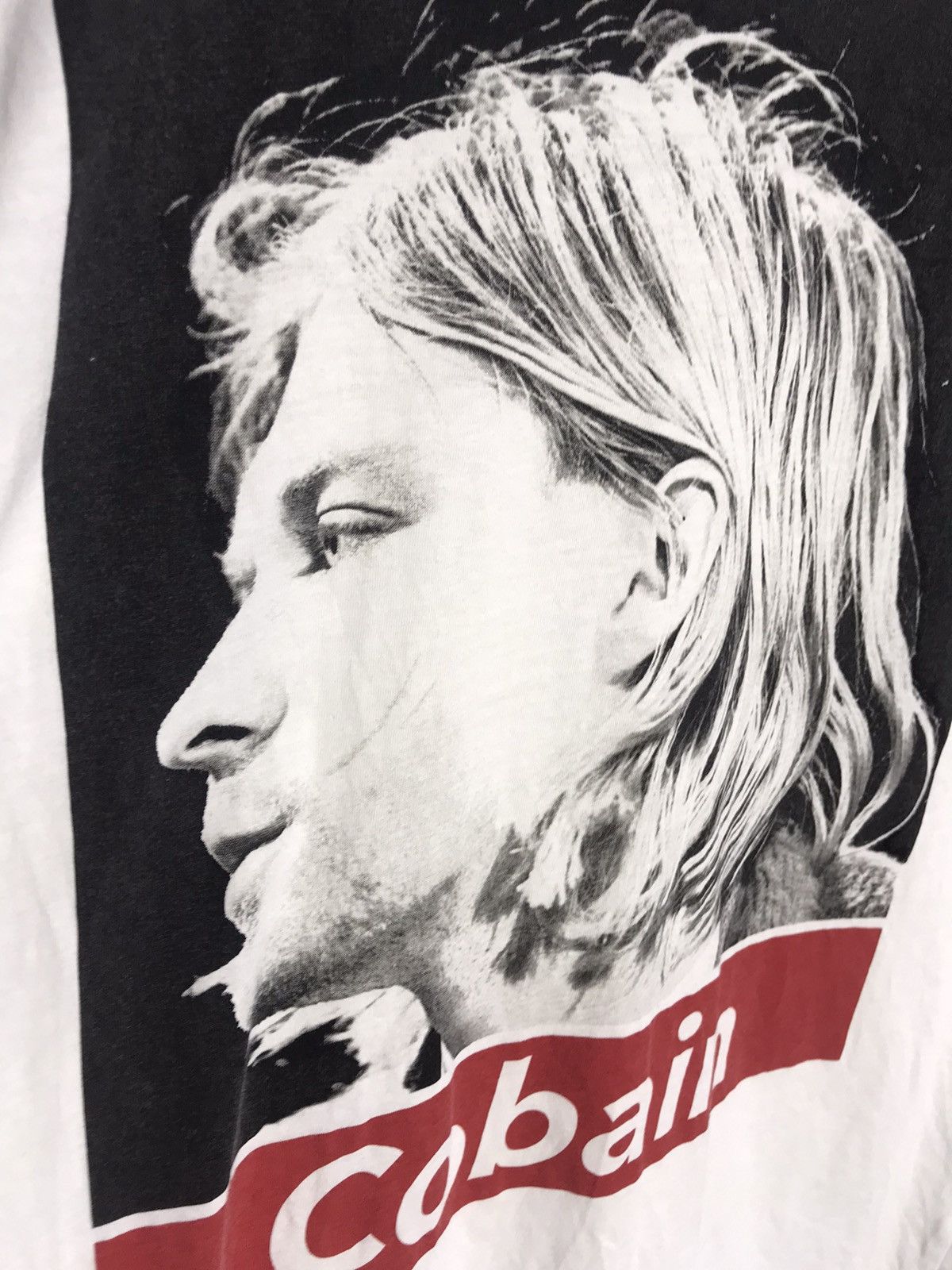 Band Tees Kurt Cobain t-shirt Size US L / EU 52-54 / 3 - 4 Thumbnail