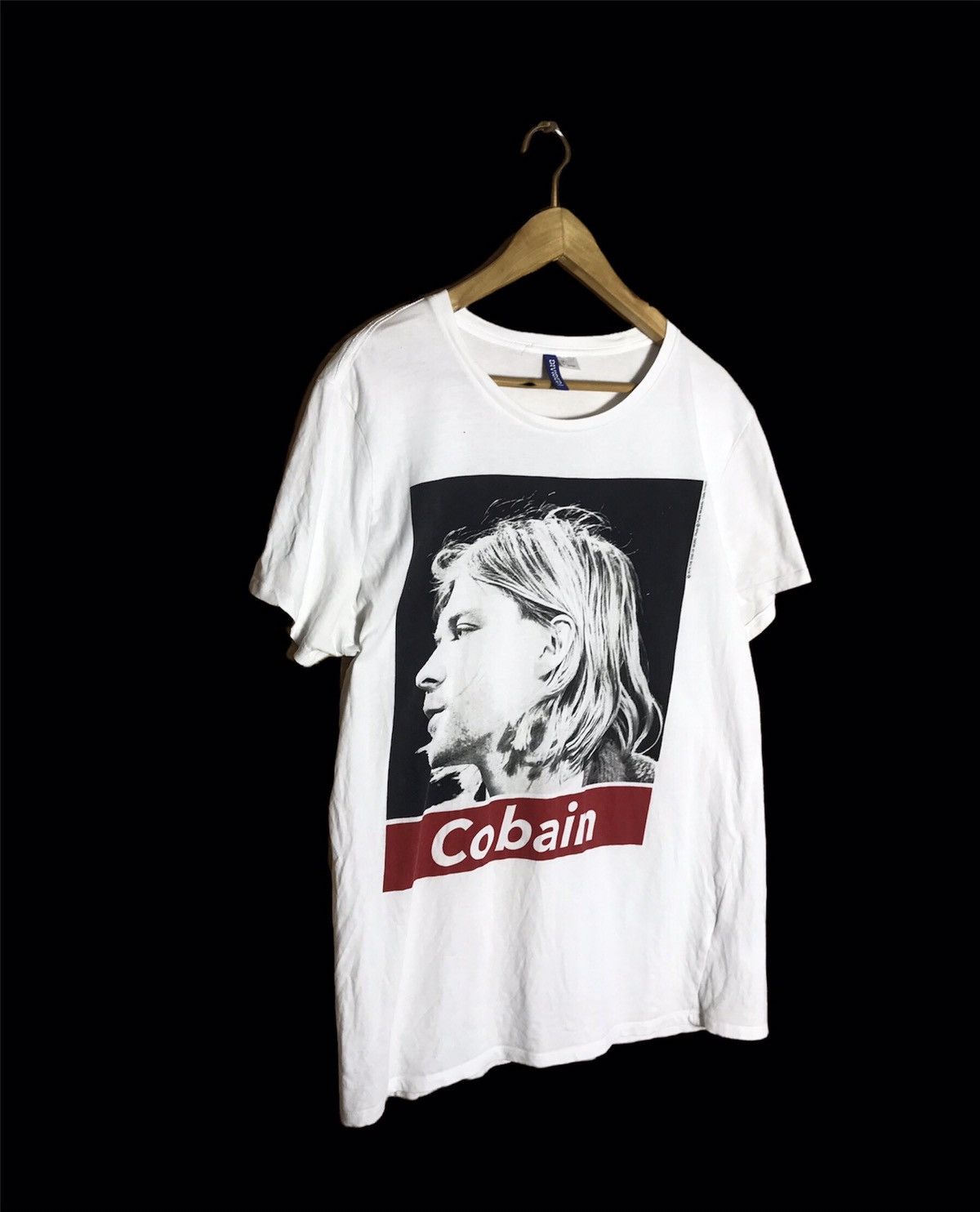 Band Tees Kurt Cobain t-shirt Size US L / EU 52-54 / 3 - 1 Thumbnail