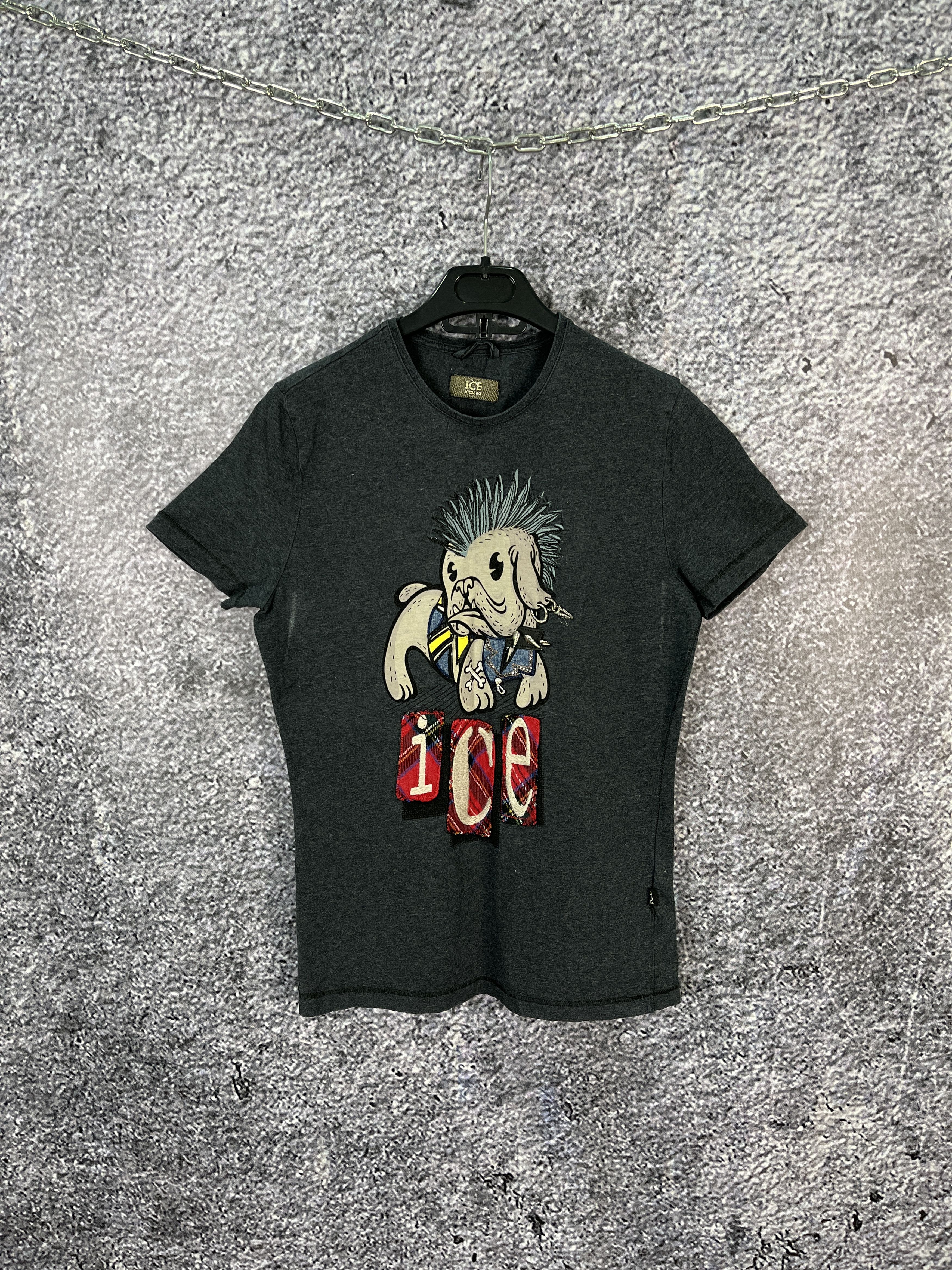 Iceberg Iceberg Graphic T-Shirt Vintage Italy Designer Tee Size S Size S / US 4 / IT 40 - 1 Thumbnail