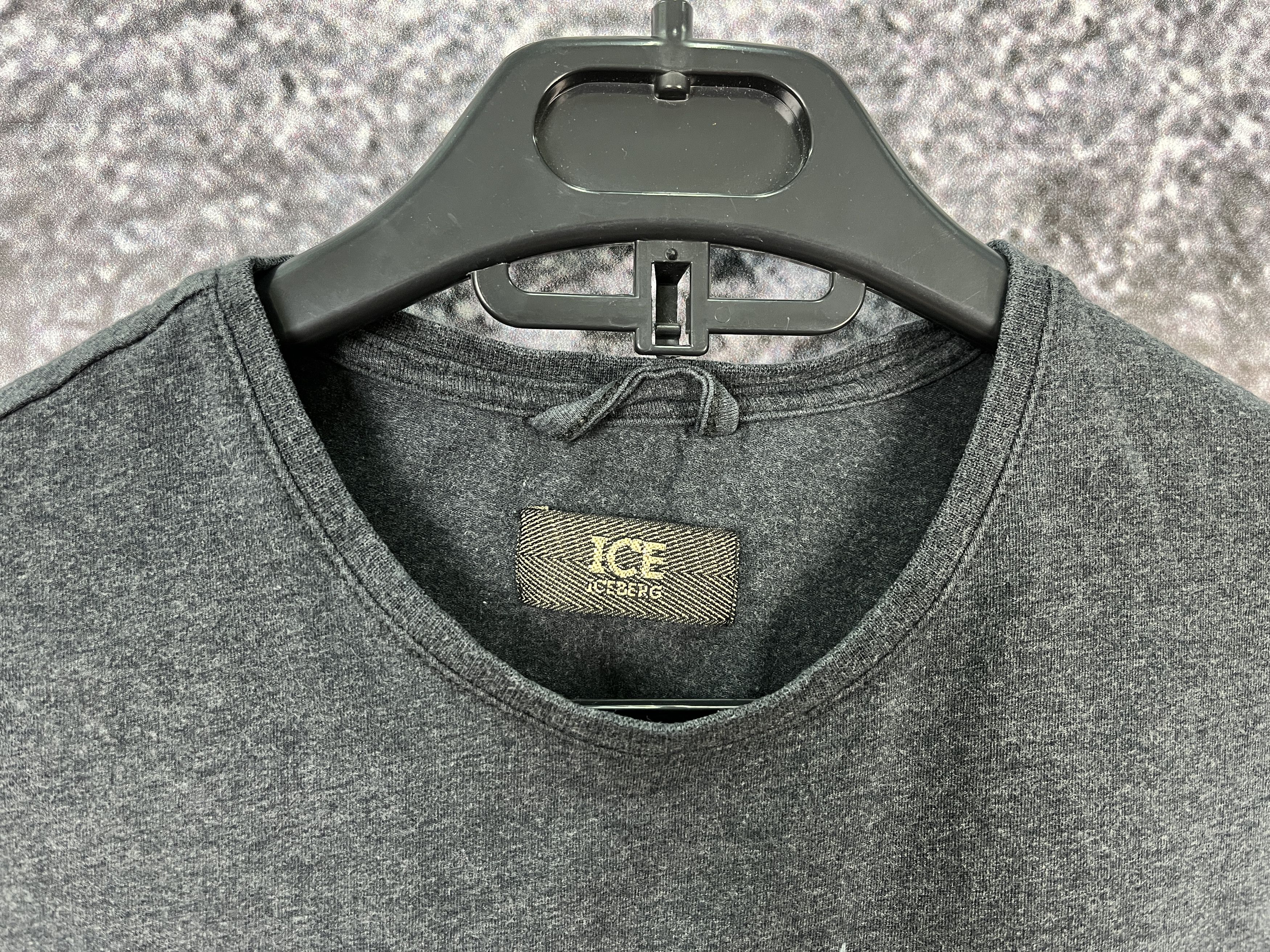 Iceberg Iceberg Graphic T-Shirt Vintage Italy Designer Tee Size S Size S / US 4 / IT 40 - 7 Thumbnail