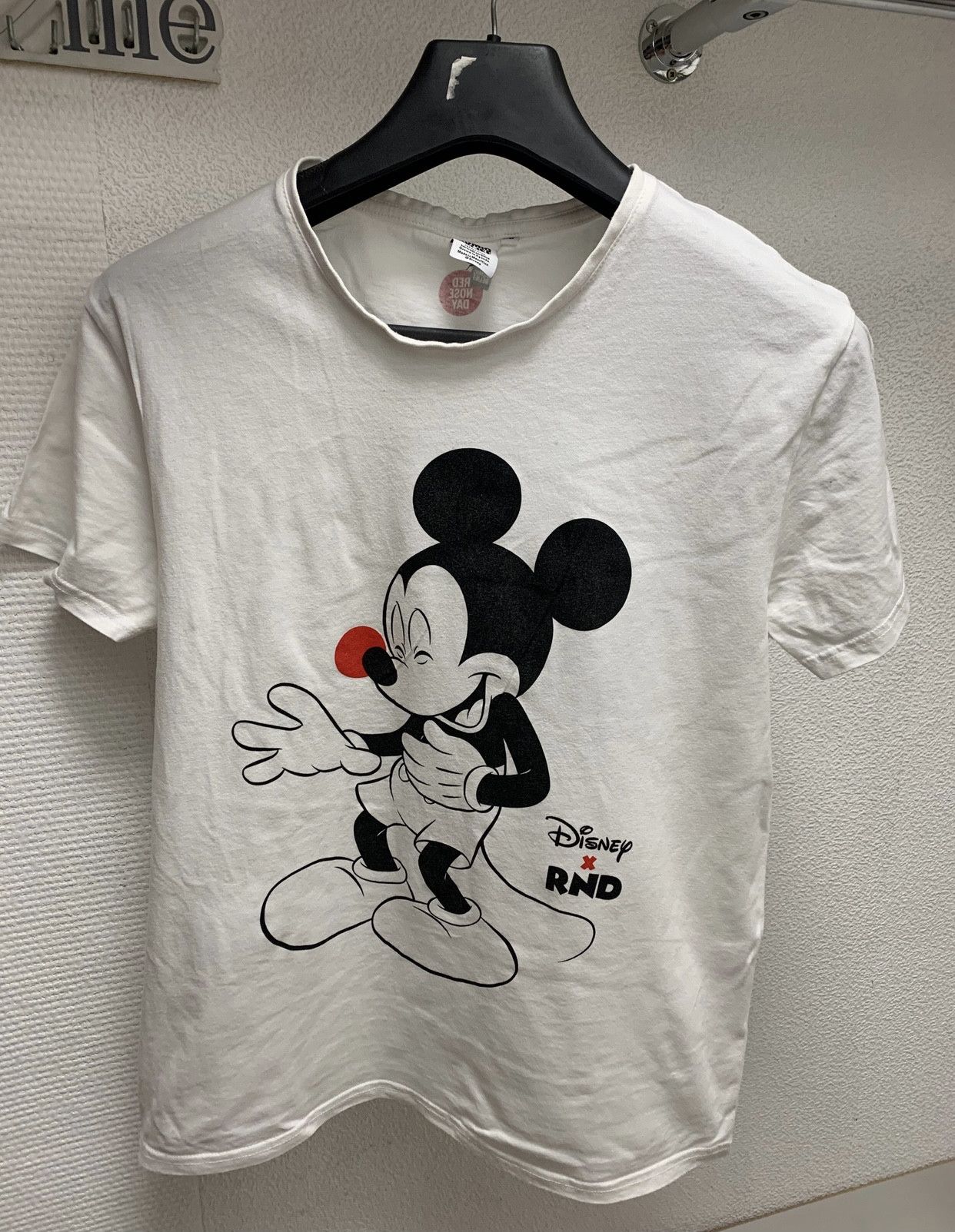 Disney Disney comic relief white t-shirt M Mickey Mouse big x RND Size US M / EU 48-50 / 2 - 1 Thumbnail