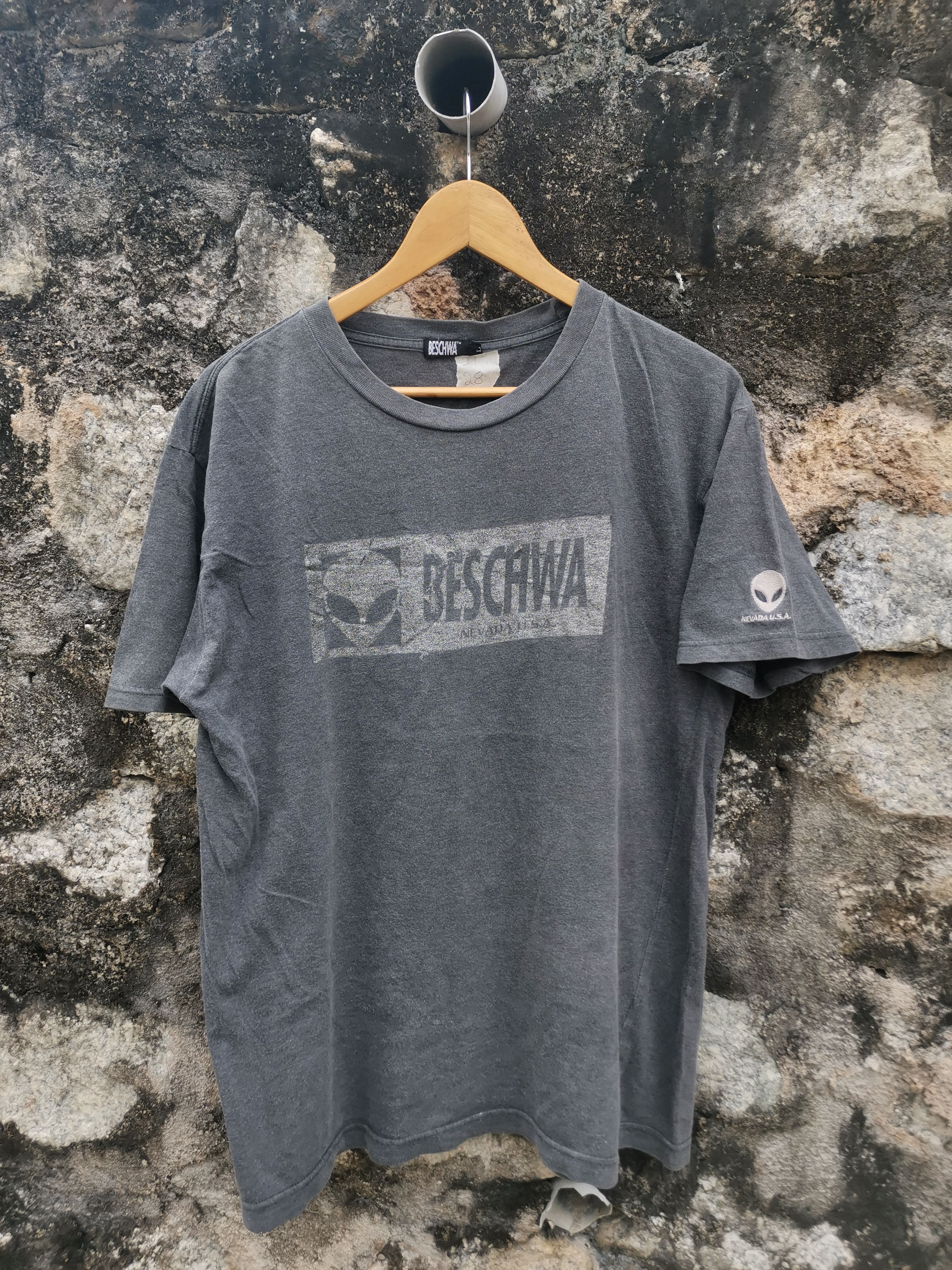 image of Alien Workshop Beschwa Nevada Usa Tshirt in Grey, Men's (Size Large)