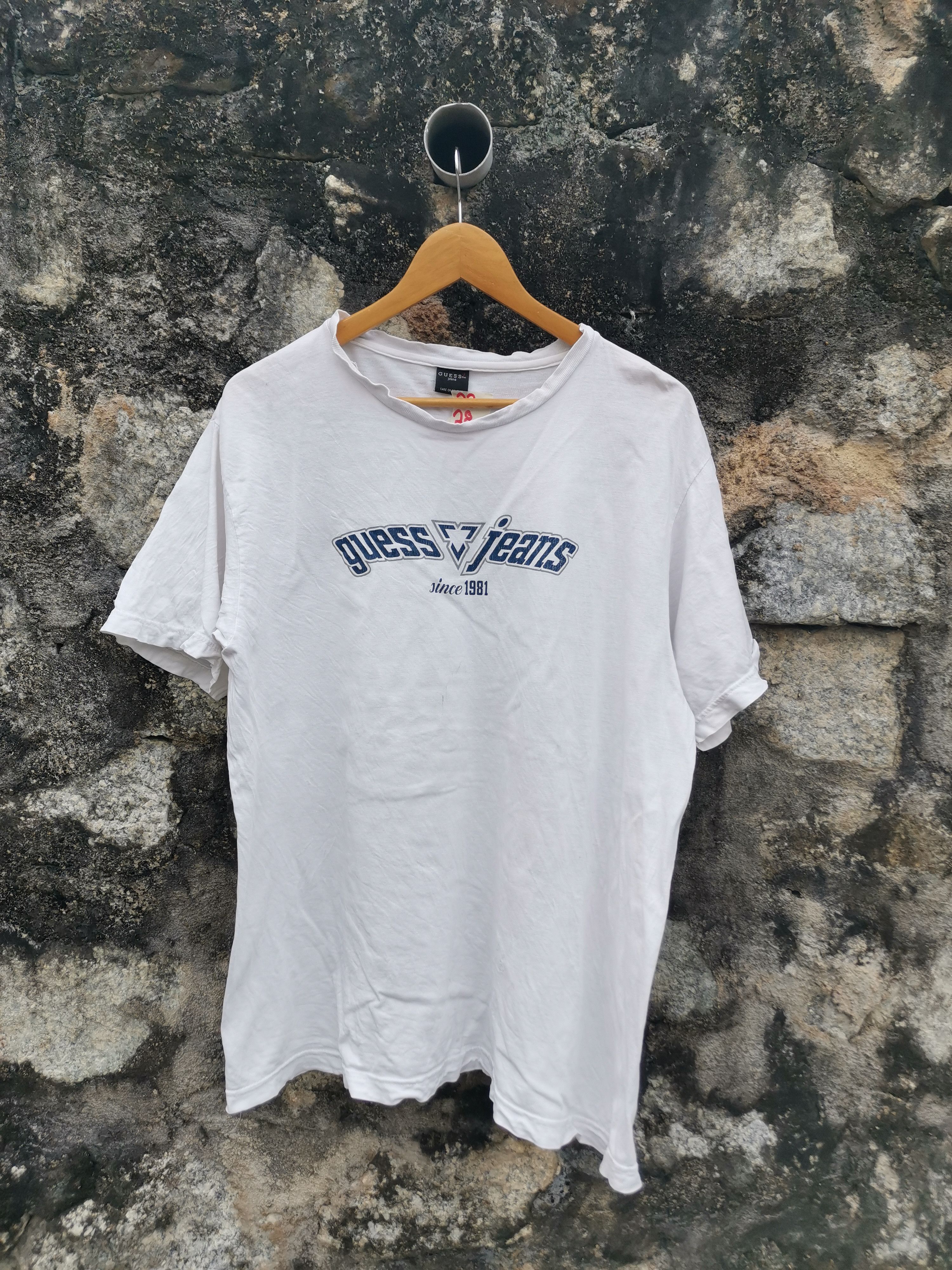 image of 90's Guess Jeans Tshirt in White, Men's (Size Large)