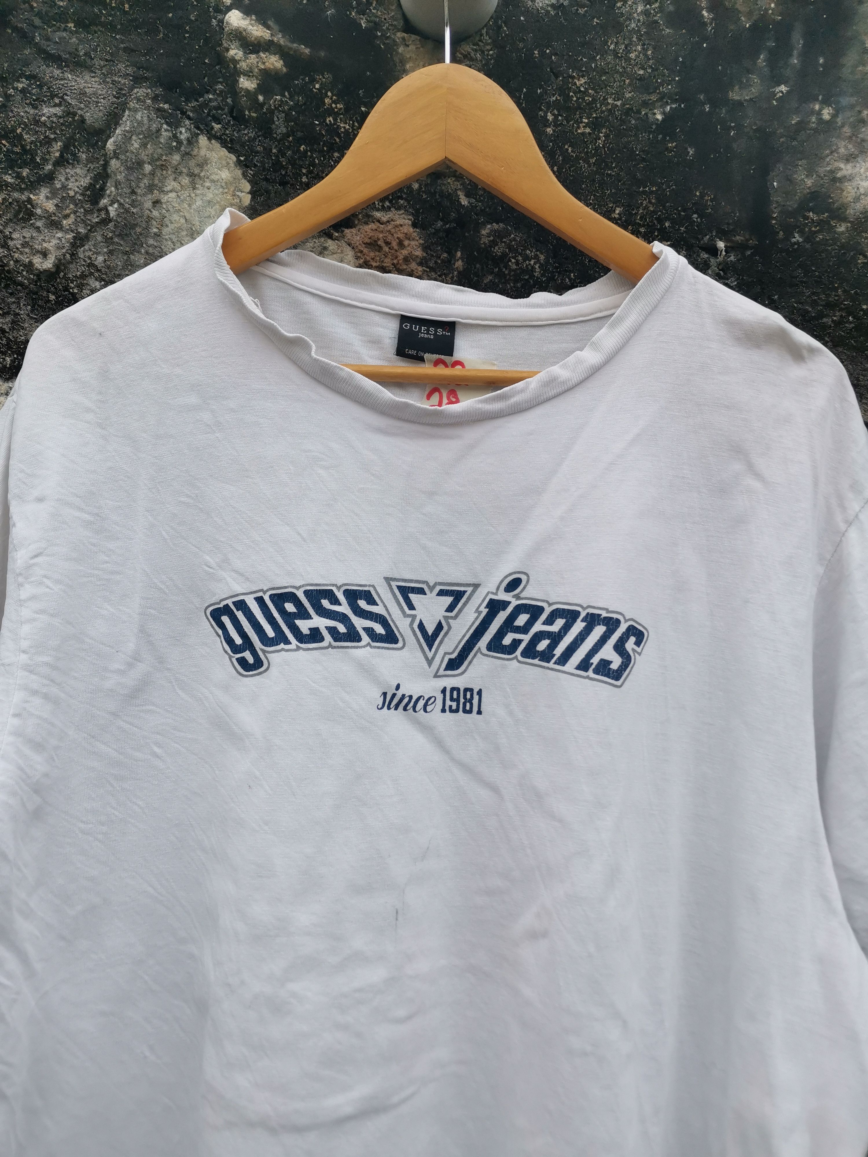 Guess Vintage 90s Guess Jeans Tshirt Distressed Size US L / EU 52-54 / 3 - 2 Thumbnail