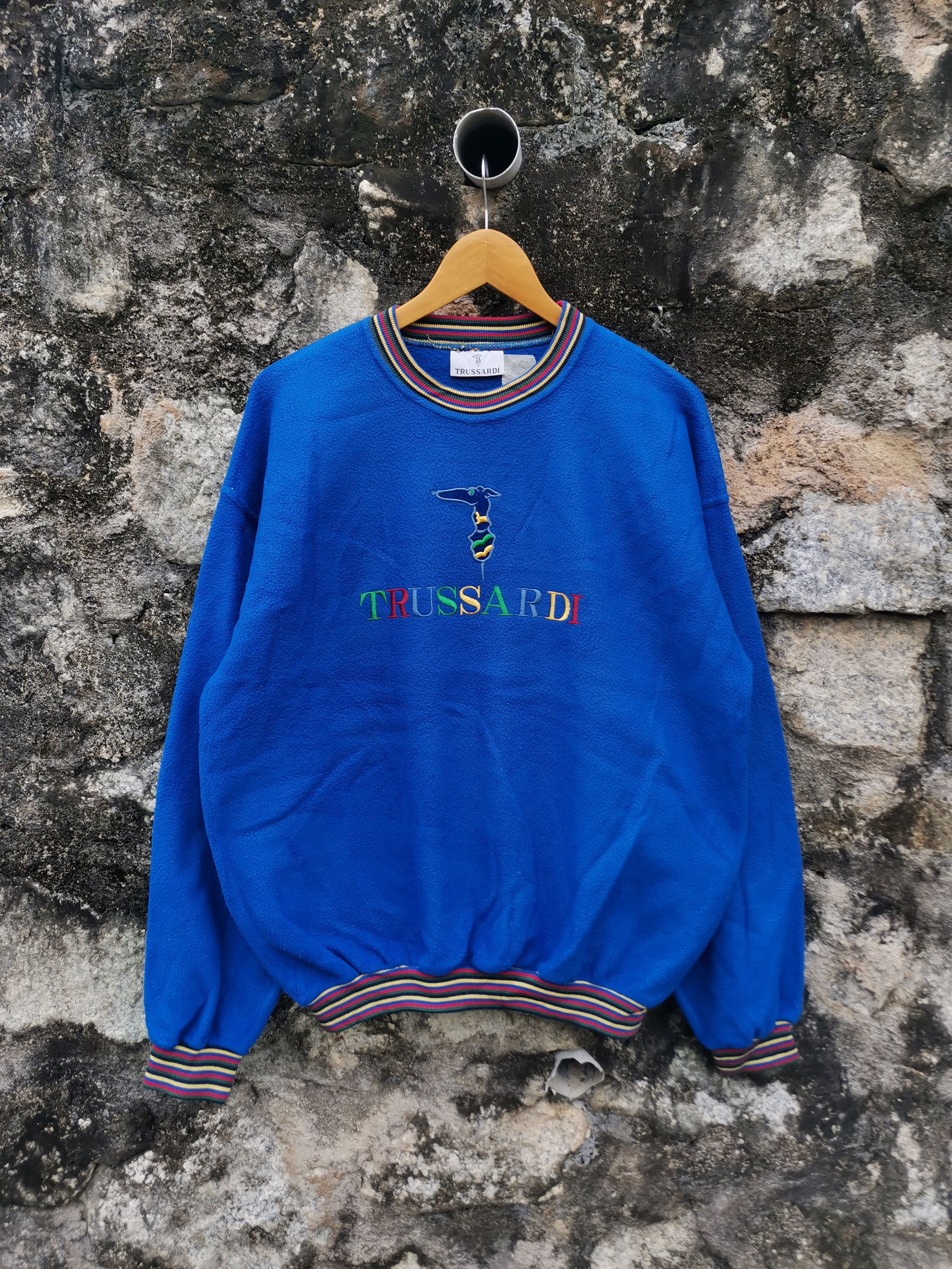 Trussardi Vintage 90s Trussardi Embroidered Fleece Crewneck Size US L / EU 52-54 / 3 - 1 Thumbnail