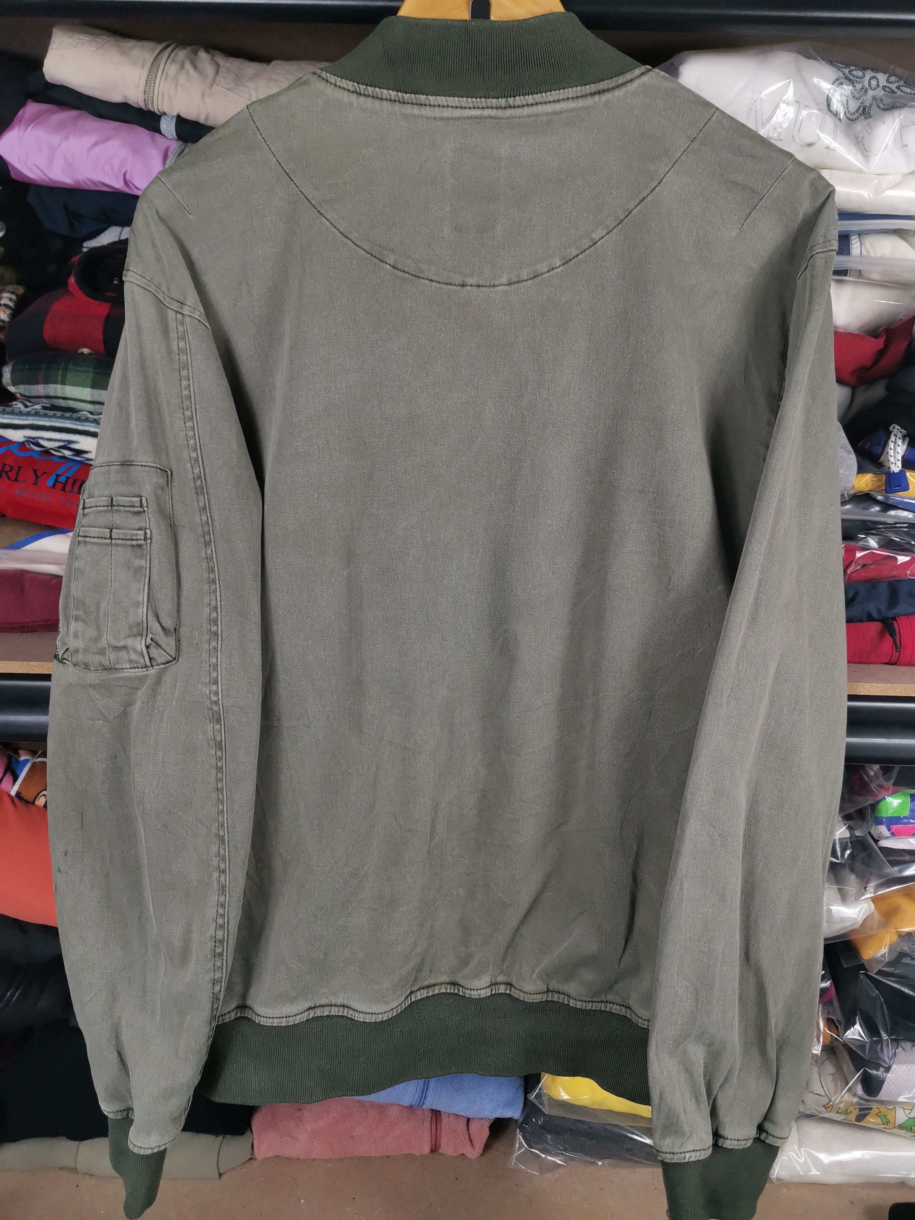 Japanese Brand Vintage Rag Machine Ma-1 Flight Bomber Jacket Size US L / EU 52-54 / 3 - 3 Thumbnail