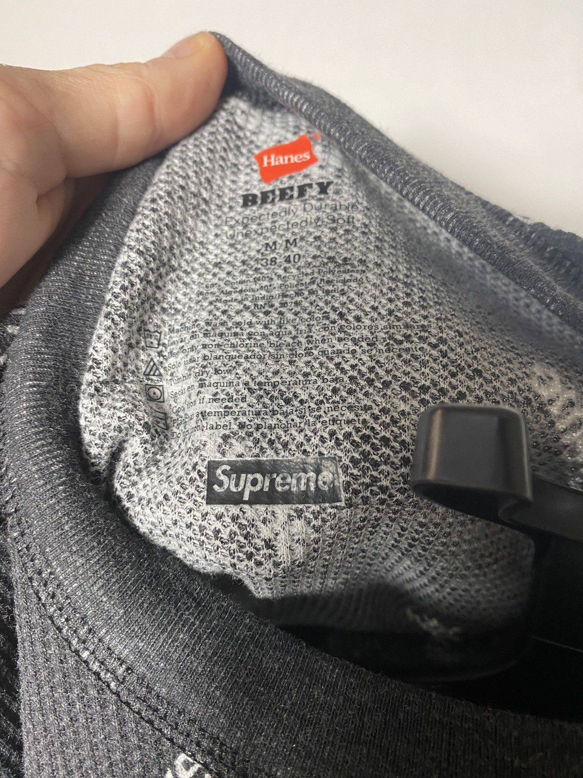 Hanes × Supreme Supreme Hanes monogram long sleeve size S Size US S / EU 44-46 / 1 - 5 Thumbnail
