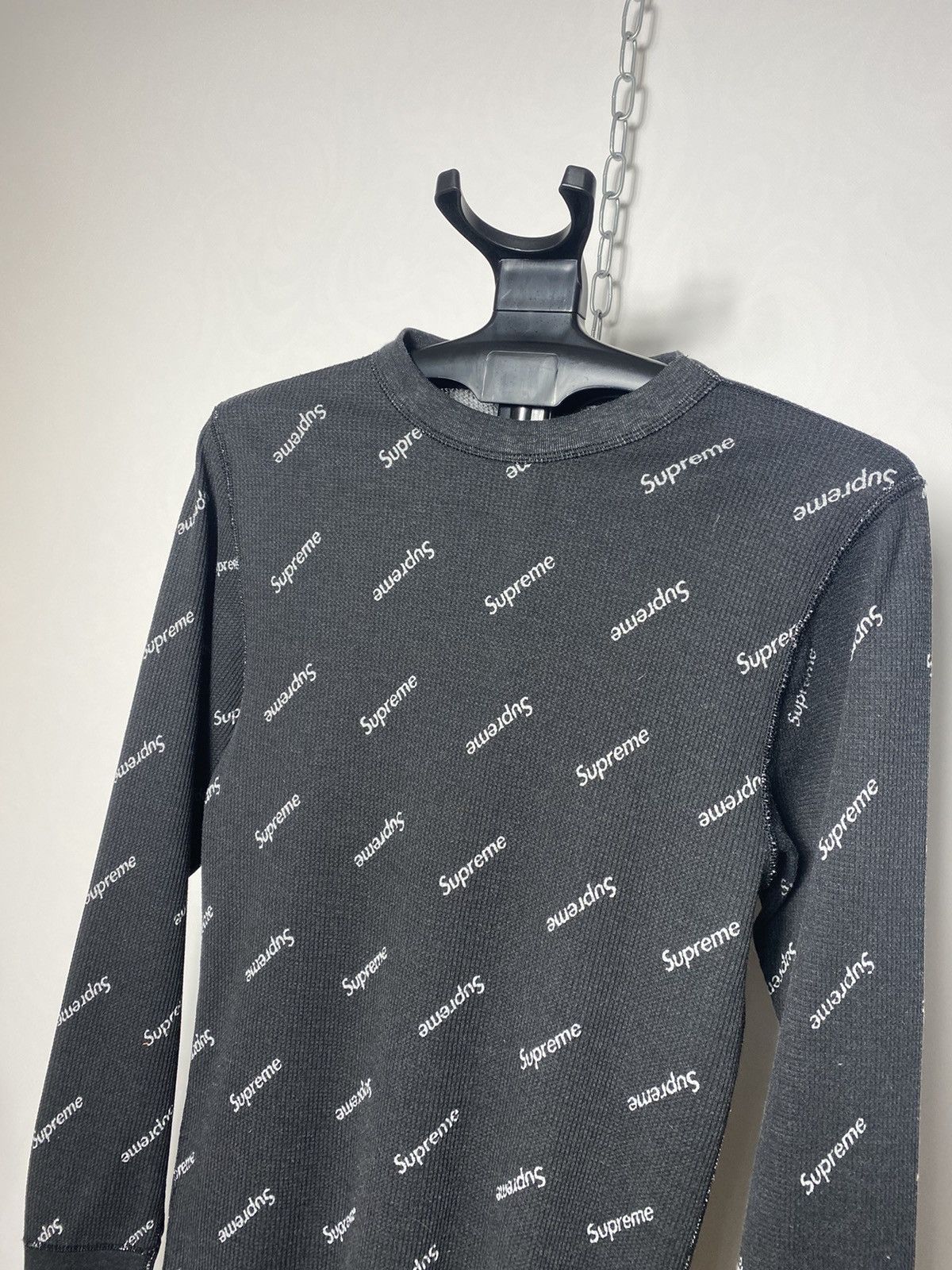 Hanes × Supreme Supreme Hanes monogram long sleeve size S Size US S / EU 44-46 / 1 - 3 Thumbnail