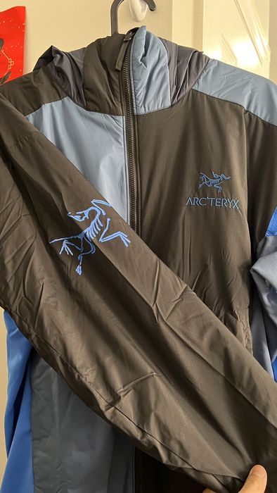 Arc'Teryx Arc'Teryx x BEAMS 2023 Atom LT hoodie size L boro blue