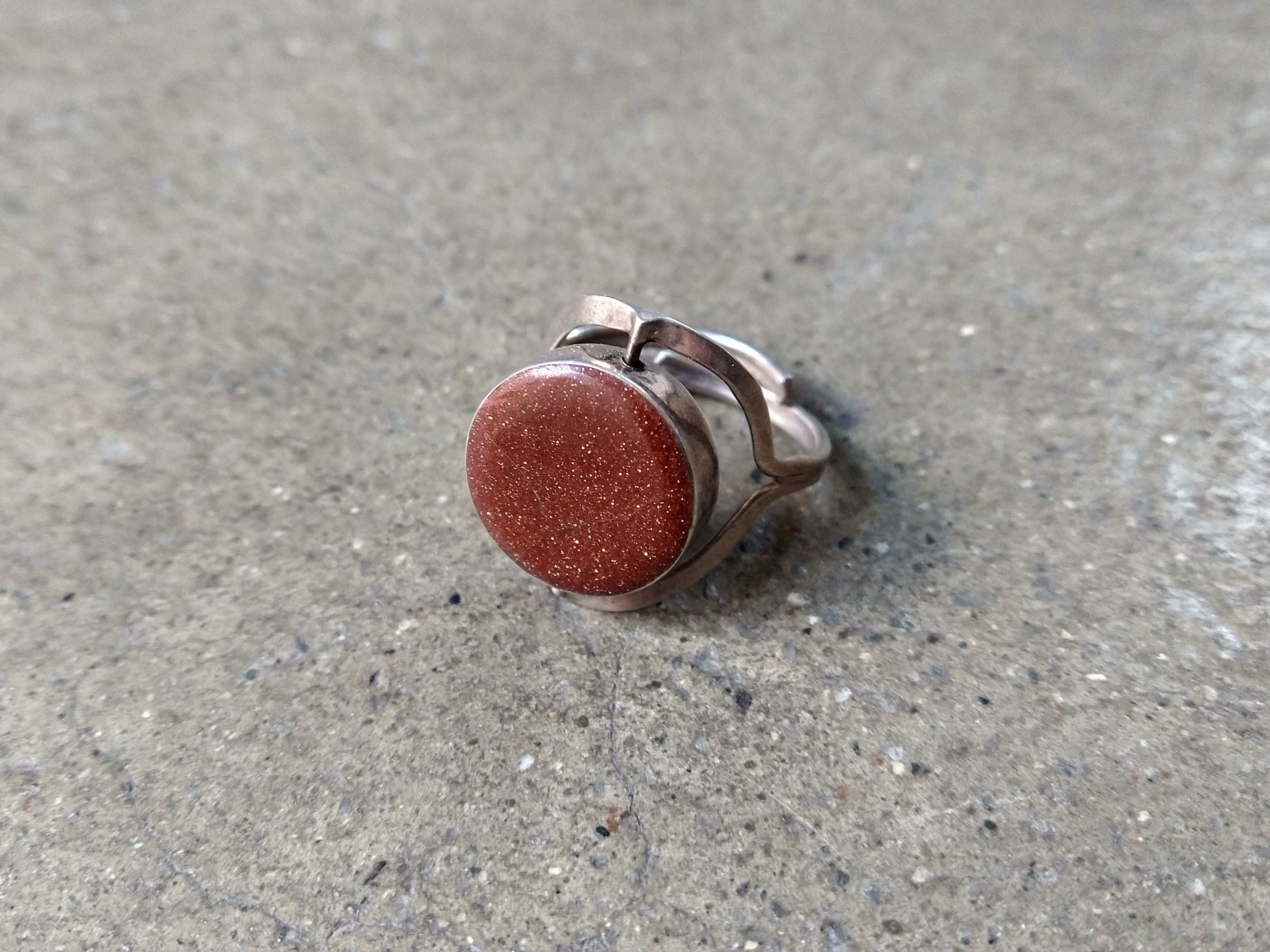 Jewelry × Vintage Vintage Sterling Silver Ring Size 9 Sunstone Modern Size ONE SIZE - 1 Thumbnail
