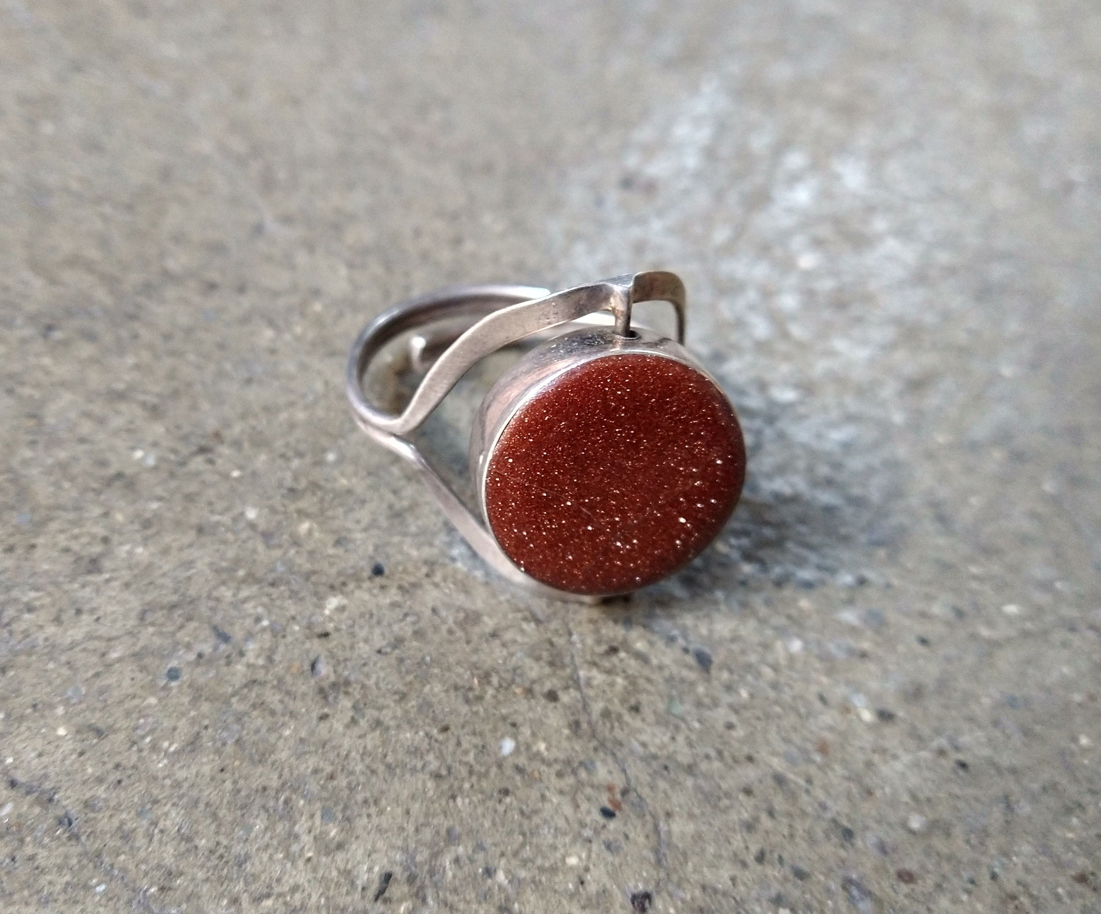 Jewelry × Vintage Vintage Sterling Silver Ring Size 9 Sunstone Modern Size ONE SIZE - 3 Thumbnail