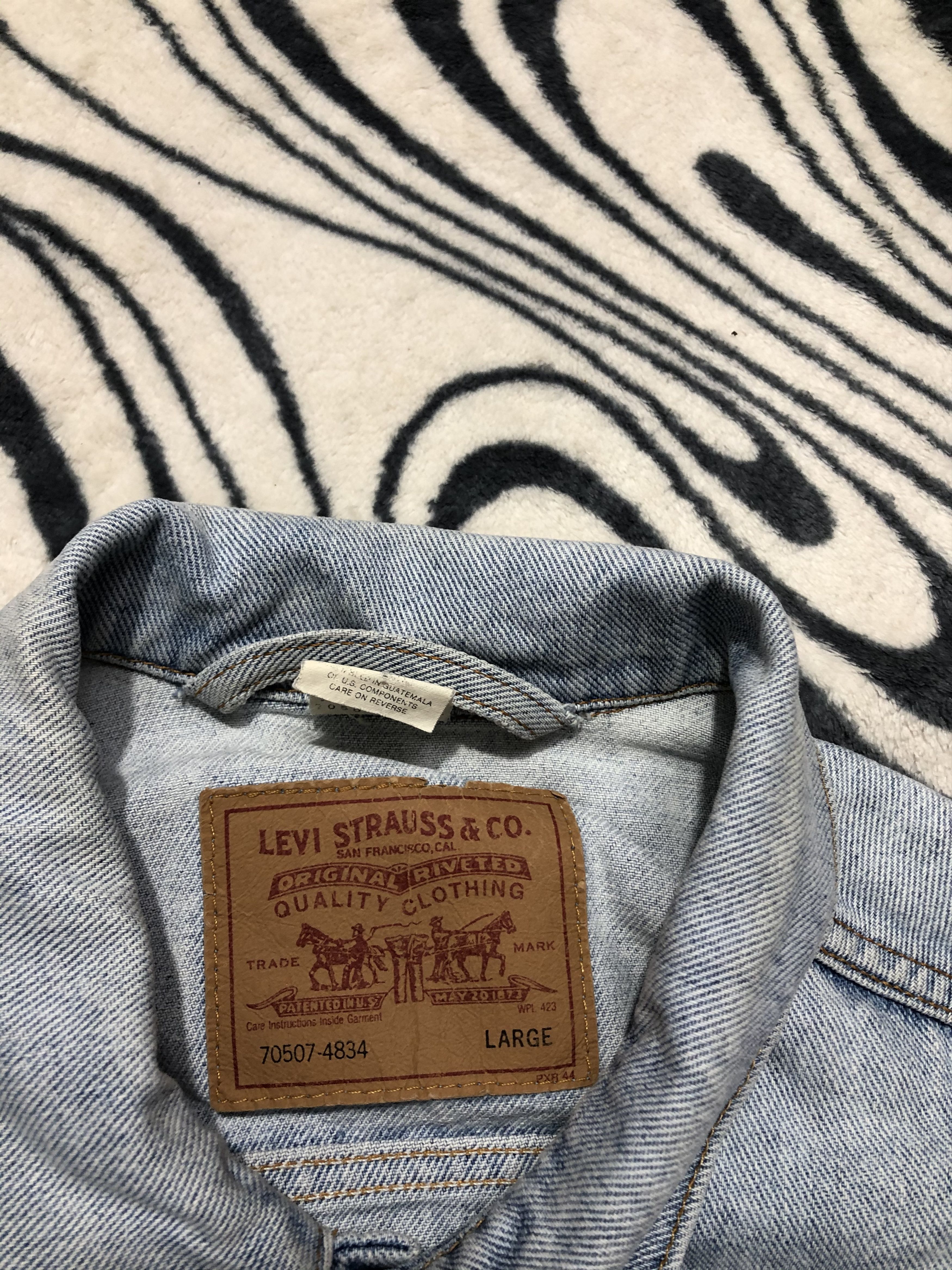 Levi's Levis Vintage Mens Washed Denim Jacket Jeans Size US XL / EU 56 / 4 - 5 Thumbnail
