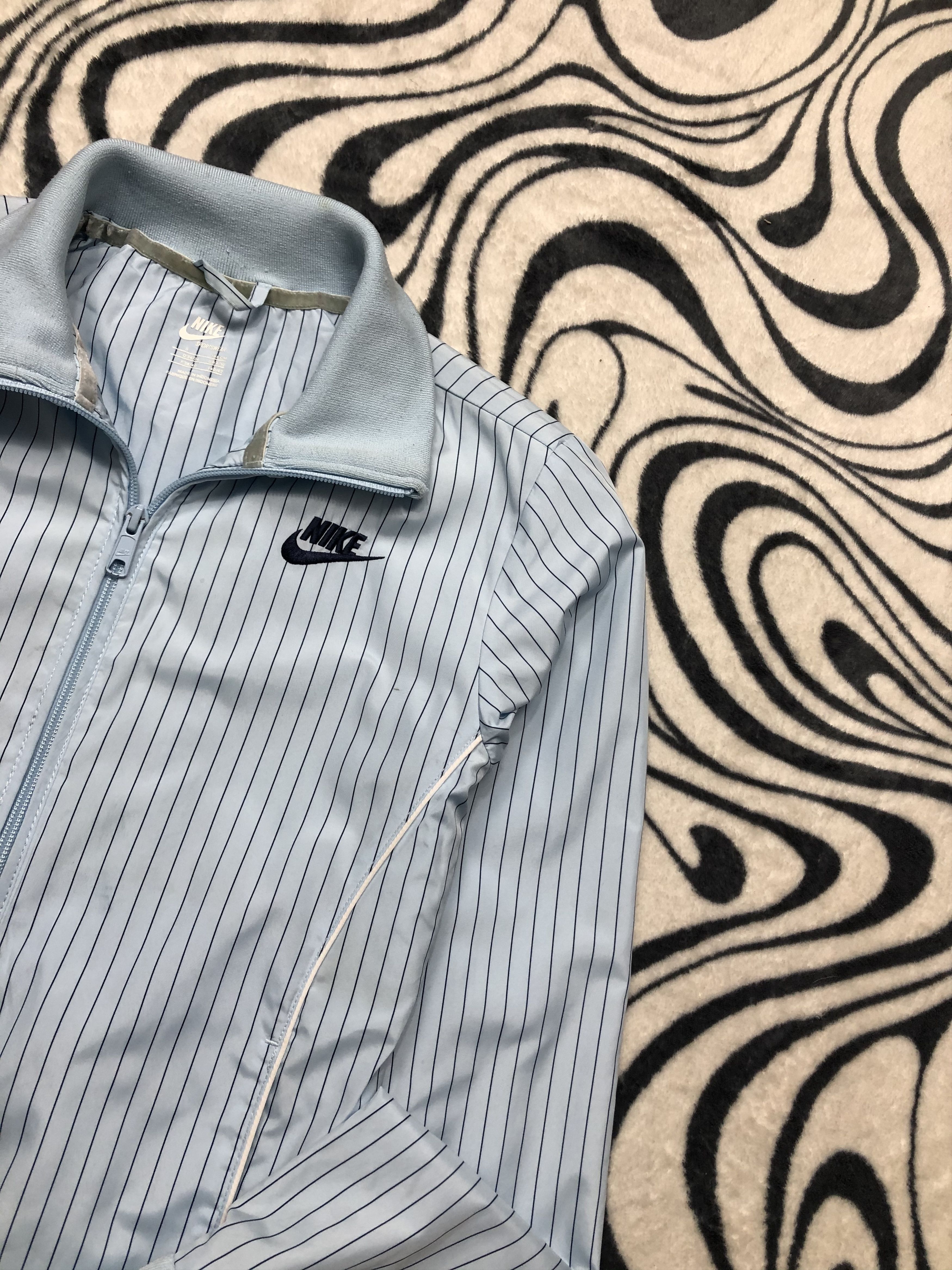 Nike Nike Vintage Mens Track Top Jacket Y2K Size US S / EU 44-46 / 1 - 2 Thumbnail