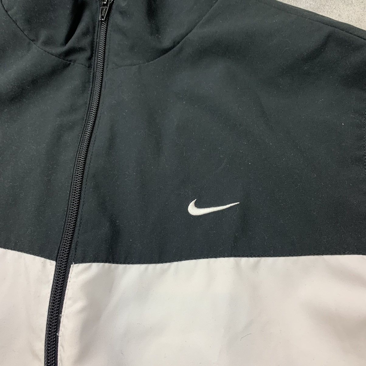 Nike Nike Vintage light jacket black white M streetwear 00s 90s Size US M / EU 48-50 / 2 - 5 Thumbnail