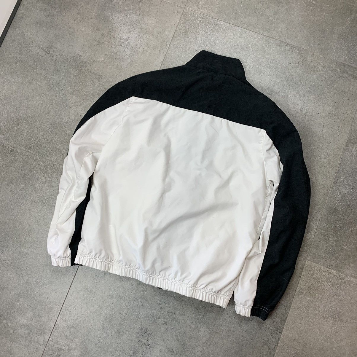 Nike Nike Vintage light jacket black white M streetwear 00s 90s Size US M / EU 48-50 / 2 - 6 Thumbnail