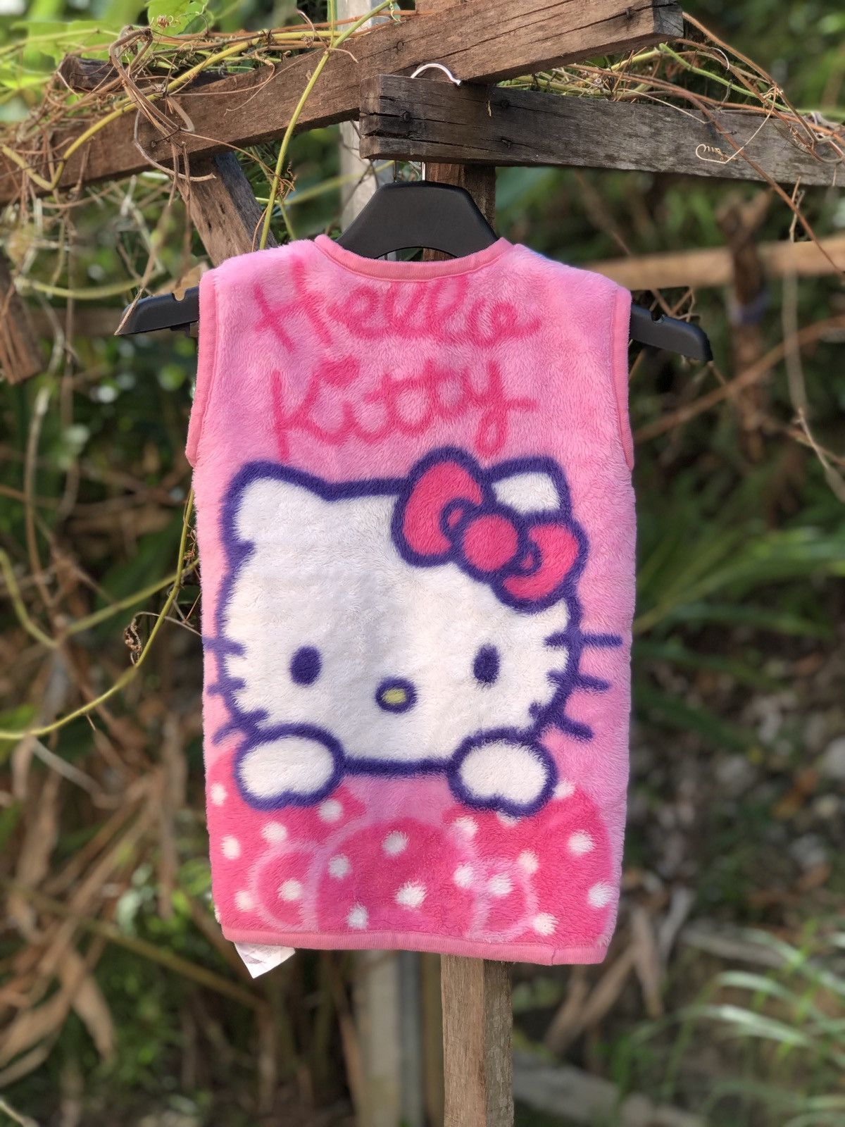Cartoon Network Hello Kitty Fleece Zipper Vest For Kid Size US XXS / EU 40 - 1 Thumbnail