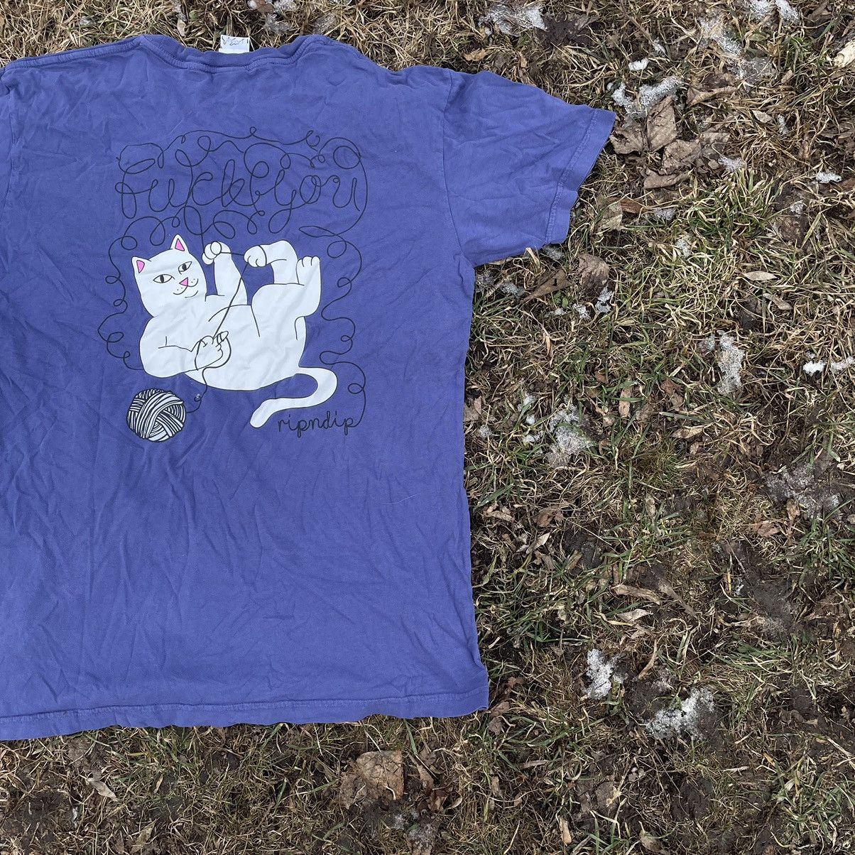 Band Tees Vintage Y2K Rip N Dip Cutie Cat Band Tee Buymypiece 90s Size US L / EU 52-54 / 3 - 2 Thumbnail