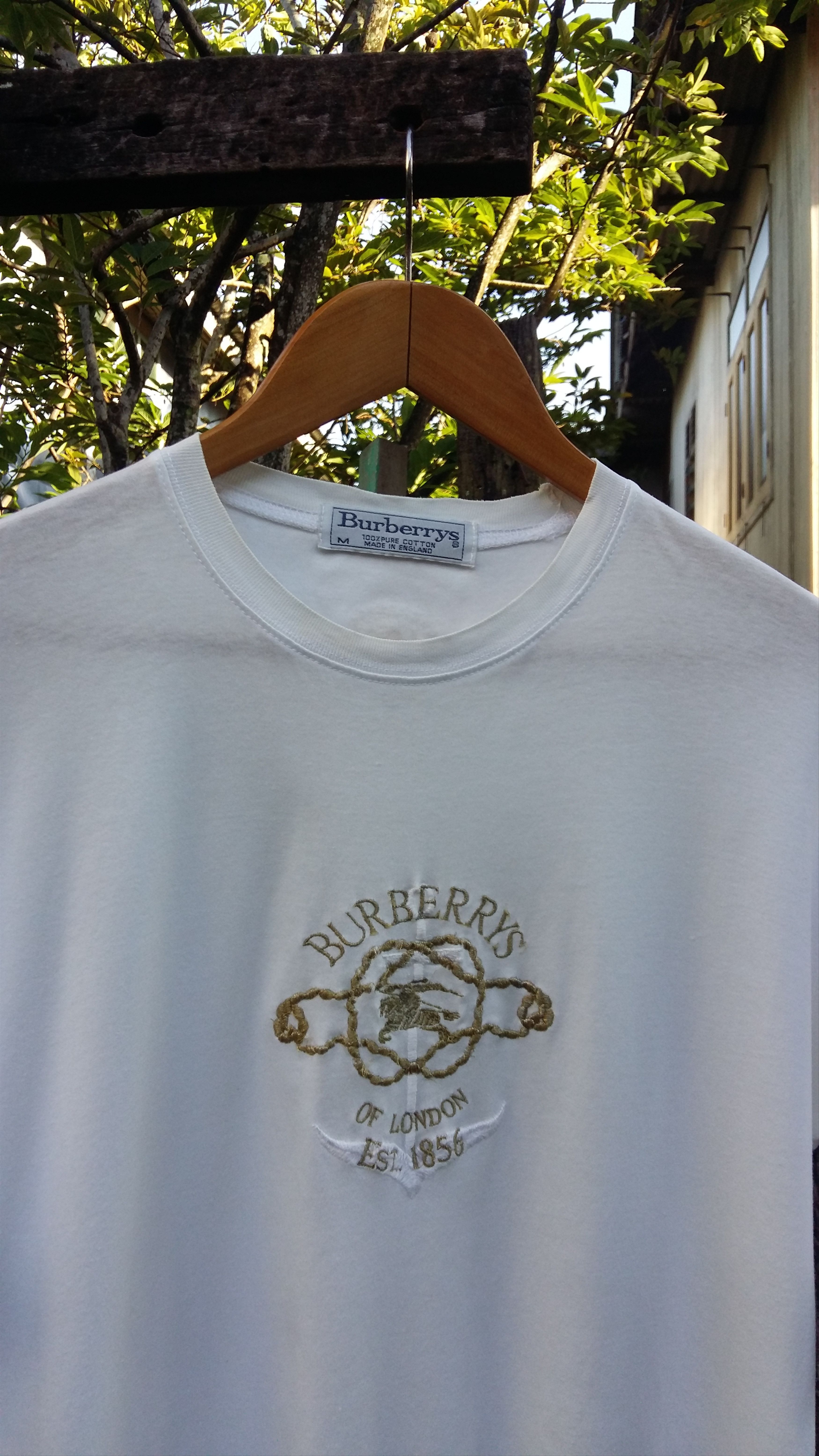 Burberry × Vintage Rare🔥Vintage Burberrys Big Logo Embroidered Tshirt Size US M / EU 48-50 / 2 - 1 Thumbnail