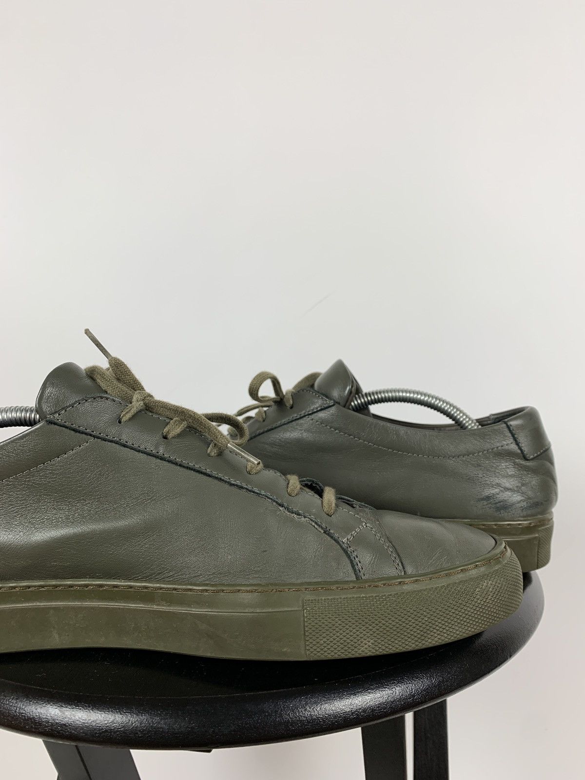 Common Projects Common Projects Original Achilles Low Khaki Sneakers Size US 11 / EU 44 - 17 Thumbnail