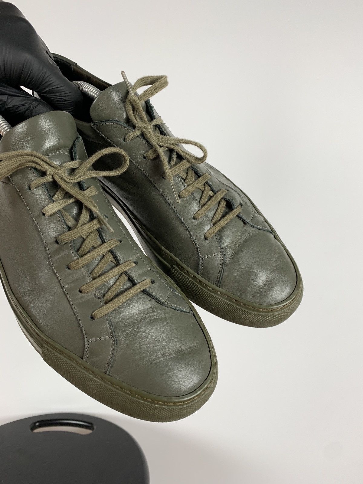Common Projects Common Projects Original Achilles Low Khaki Sneakers Size US 11 / EU 44 - 18 Thumbnail