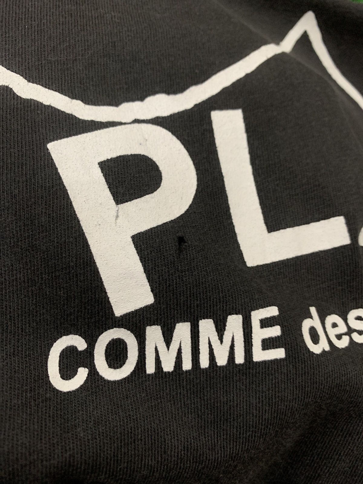 CDG by Comme des Garcons 🔥Vintage play comme des garçons t-shirt Size US M / EU 48-50 / 2 - 8 Thumbnail