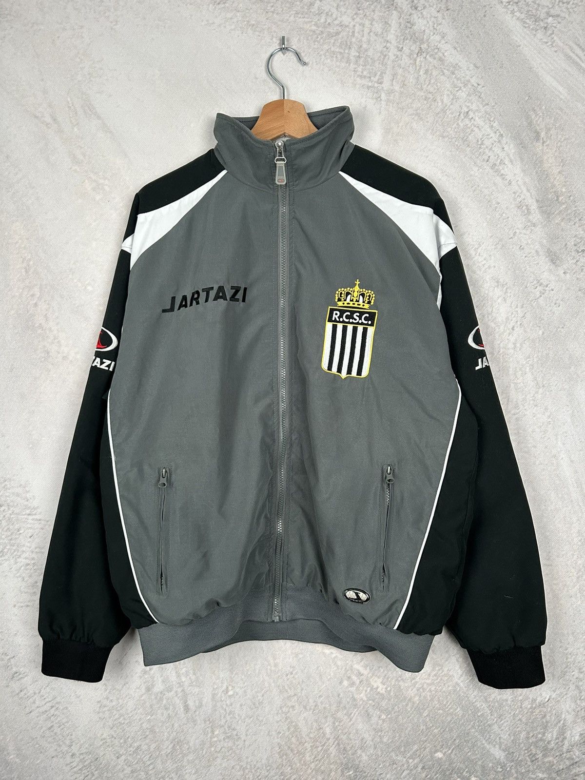 Vintage Vintage Legendary Royal Charleroi Soccer Football England Size US L / EU 52-54 / 3 - 1 Thumbnail