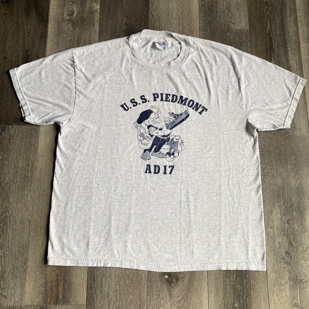 Disney × Vintage Rare Vintage 90s USS Piedmont AD-17 Doc Snow White Navy Tee Size US XL / EU 56 / 4 - 4 Thumbnail