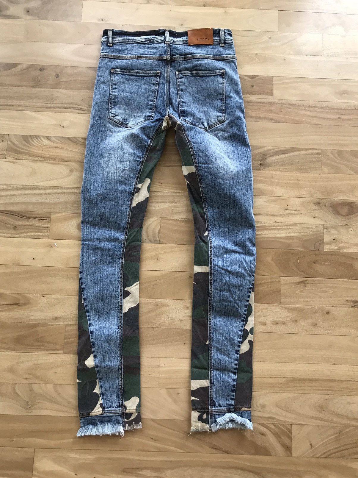 Vintage Camo Flare Denim Light Wash Size US 34 / EU 50 - 2 Thumbnail