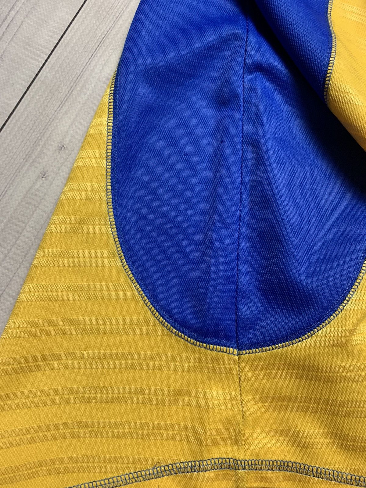 Vintage Vintage Chelsea soccer jersey Umbro yellow size XXL Size US XXL / EU 58 / 5 - 8 Thumbnail